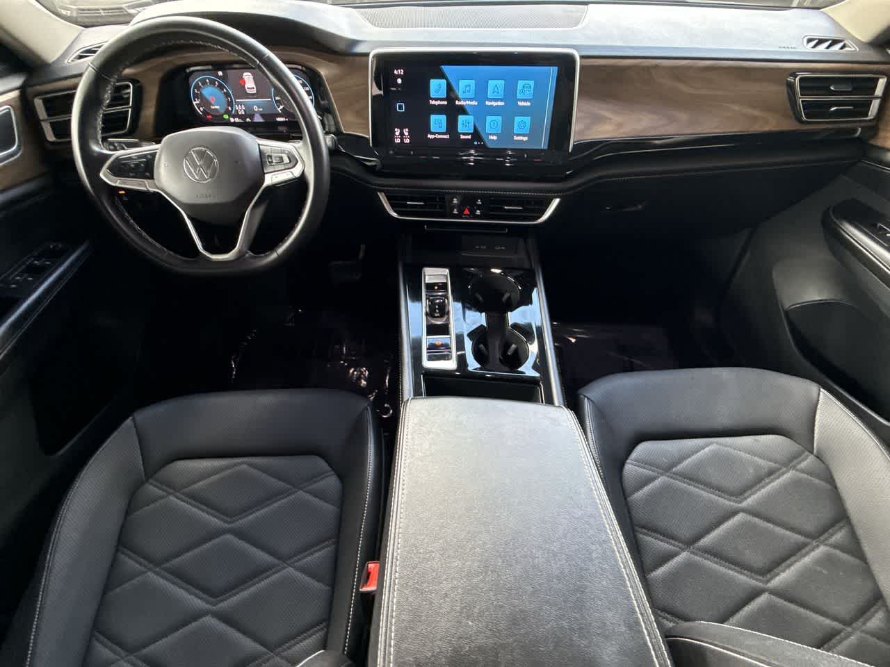 Thumbnail: 2024 Volkswagen Atlas - 24