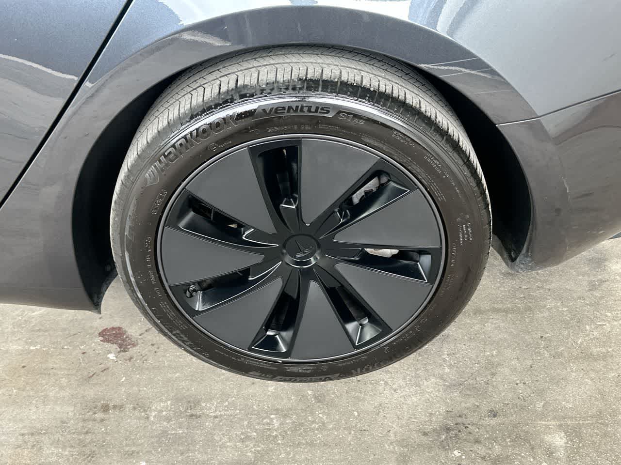 Thumbnail: 2025 Tesla Model 3 - 11