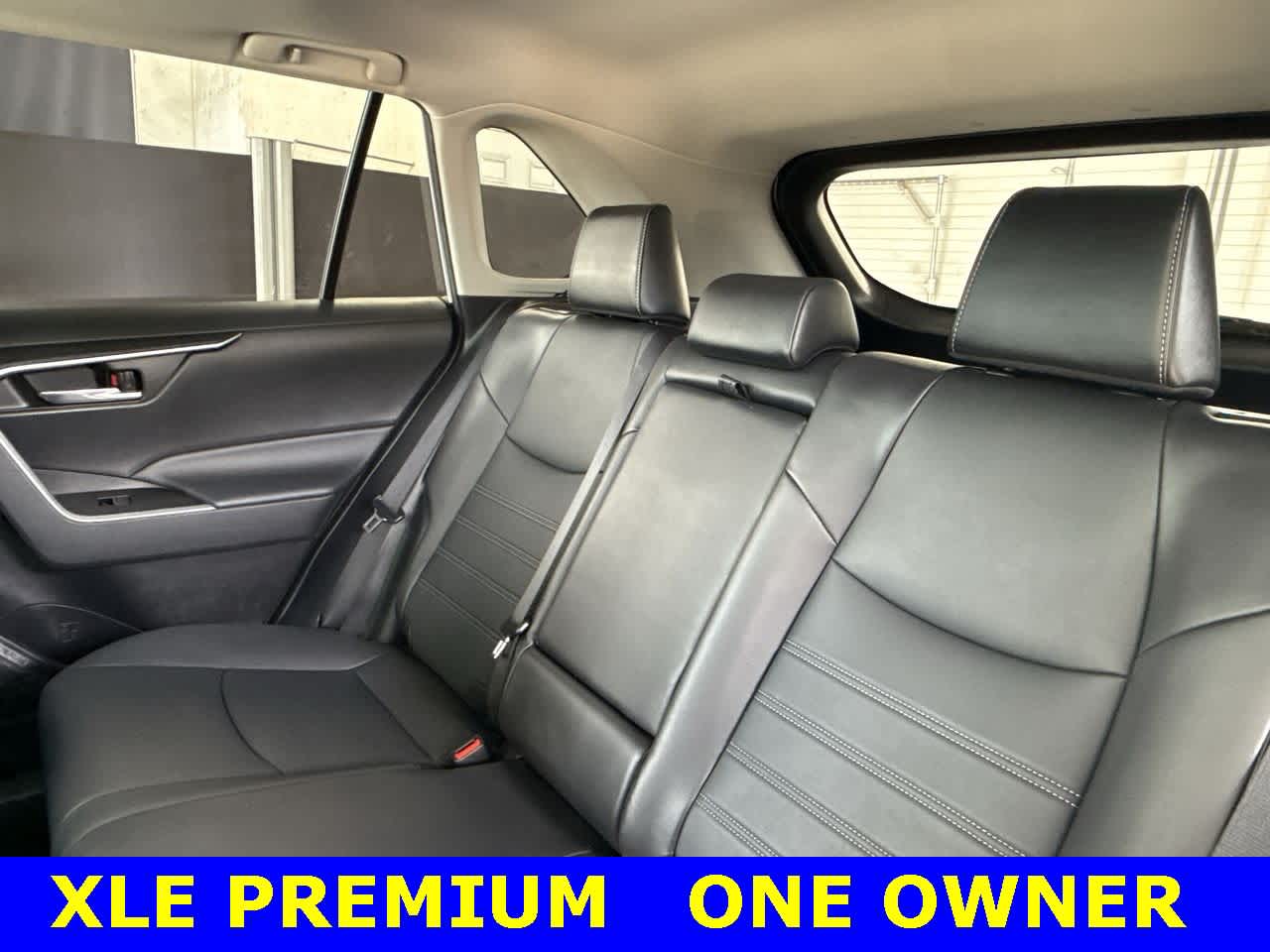 Thumbnail: 2023 Toyota RAV4 - 22