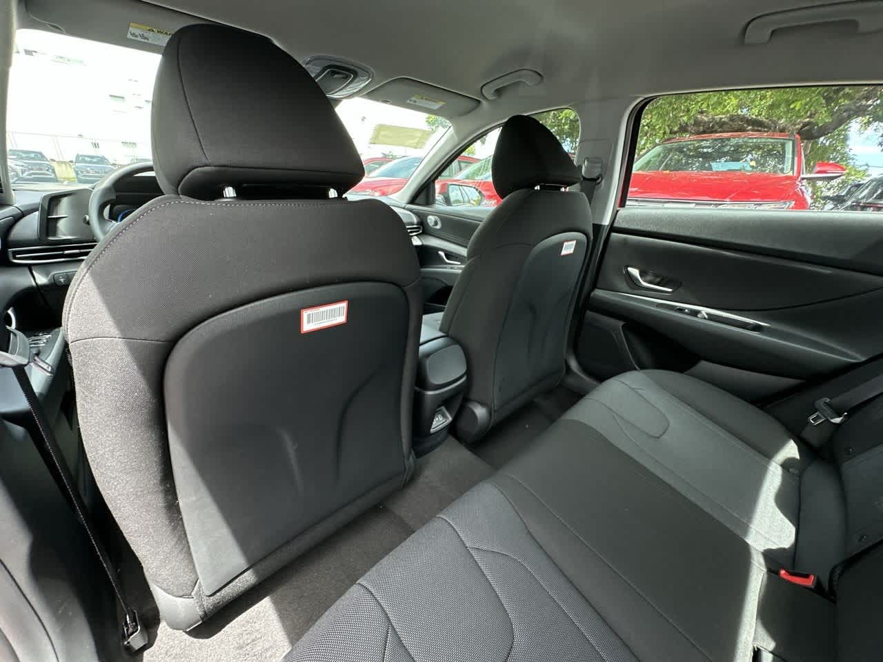 Thumbnail: 2025 Hyundai Elantra - 23