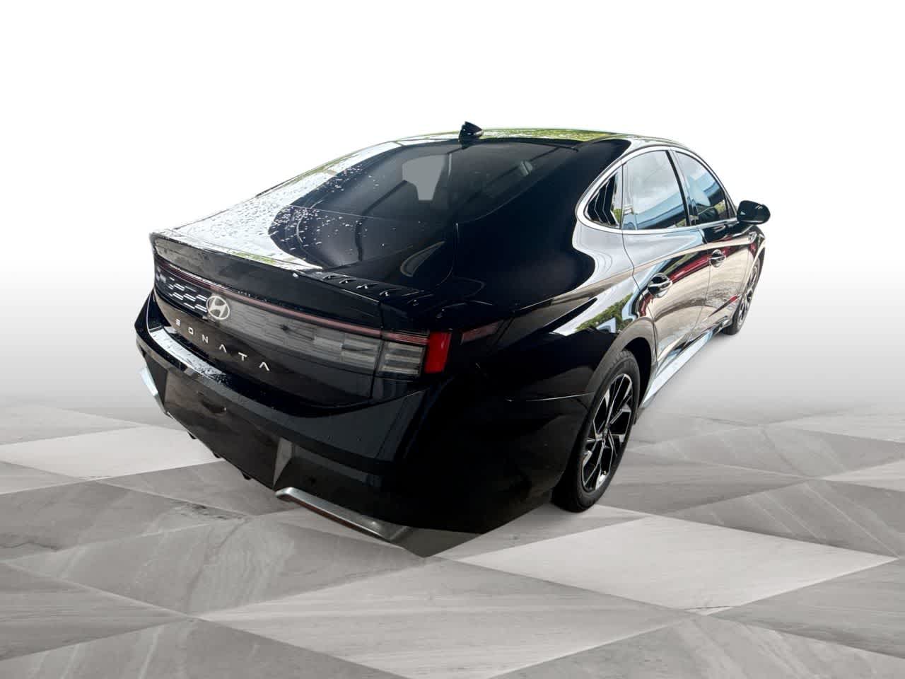 Thumbnail: 2024 Hyundai Sonata - 8