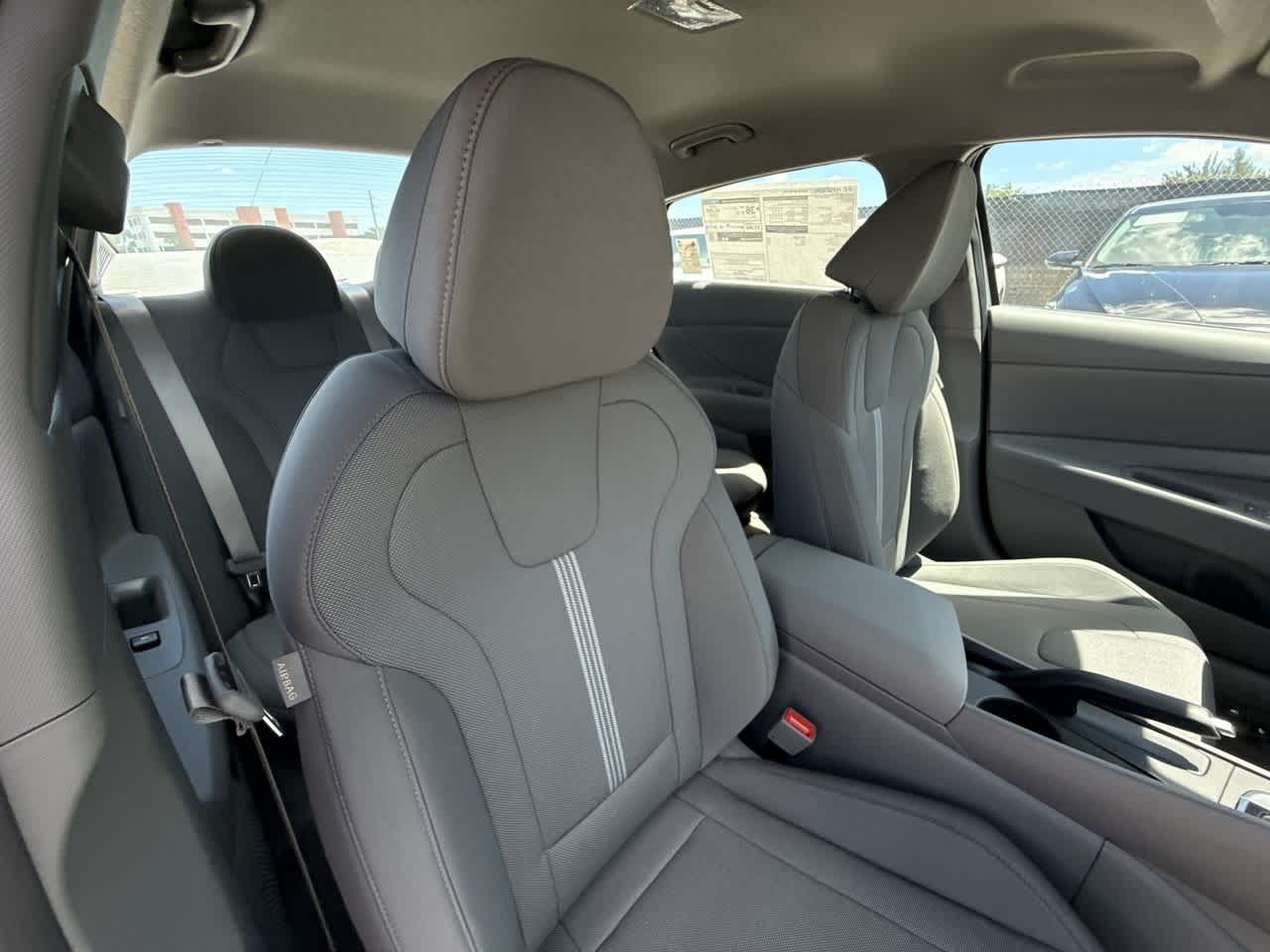 Thumbnail: 2025 Hyundai Elantra - 27