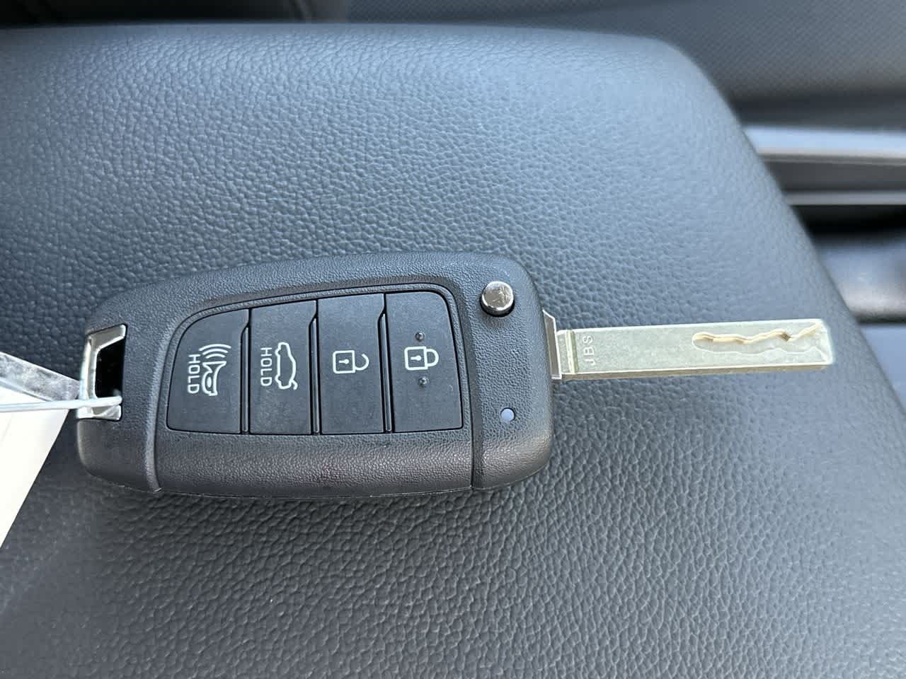 Thumbnail: 2025 Hyundai Elantra - 28