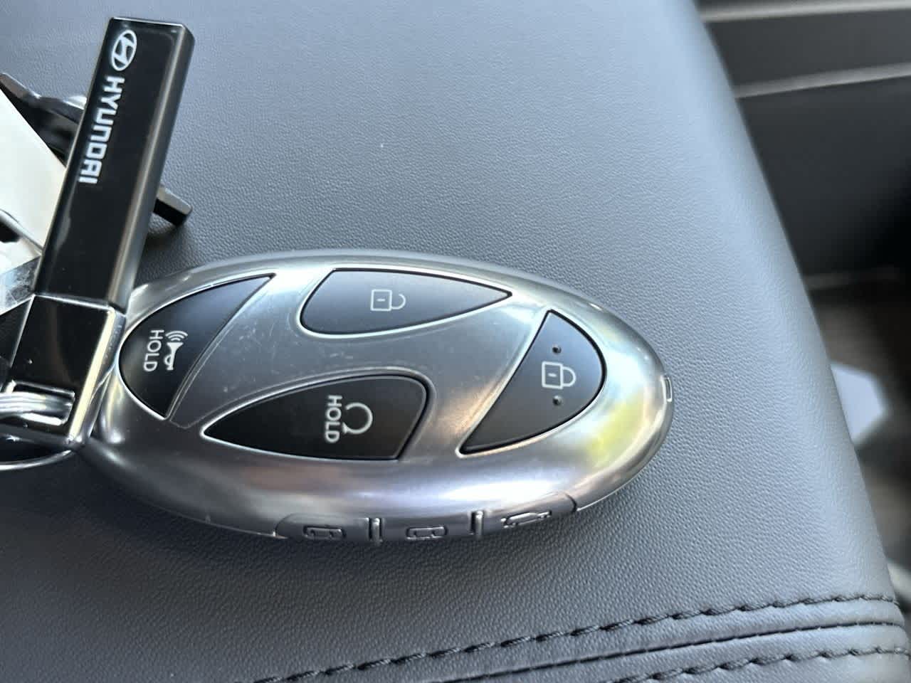 Thumbnail: 2025 Hyundai Santa Fe - 27