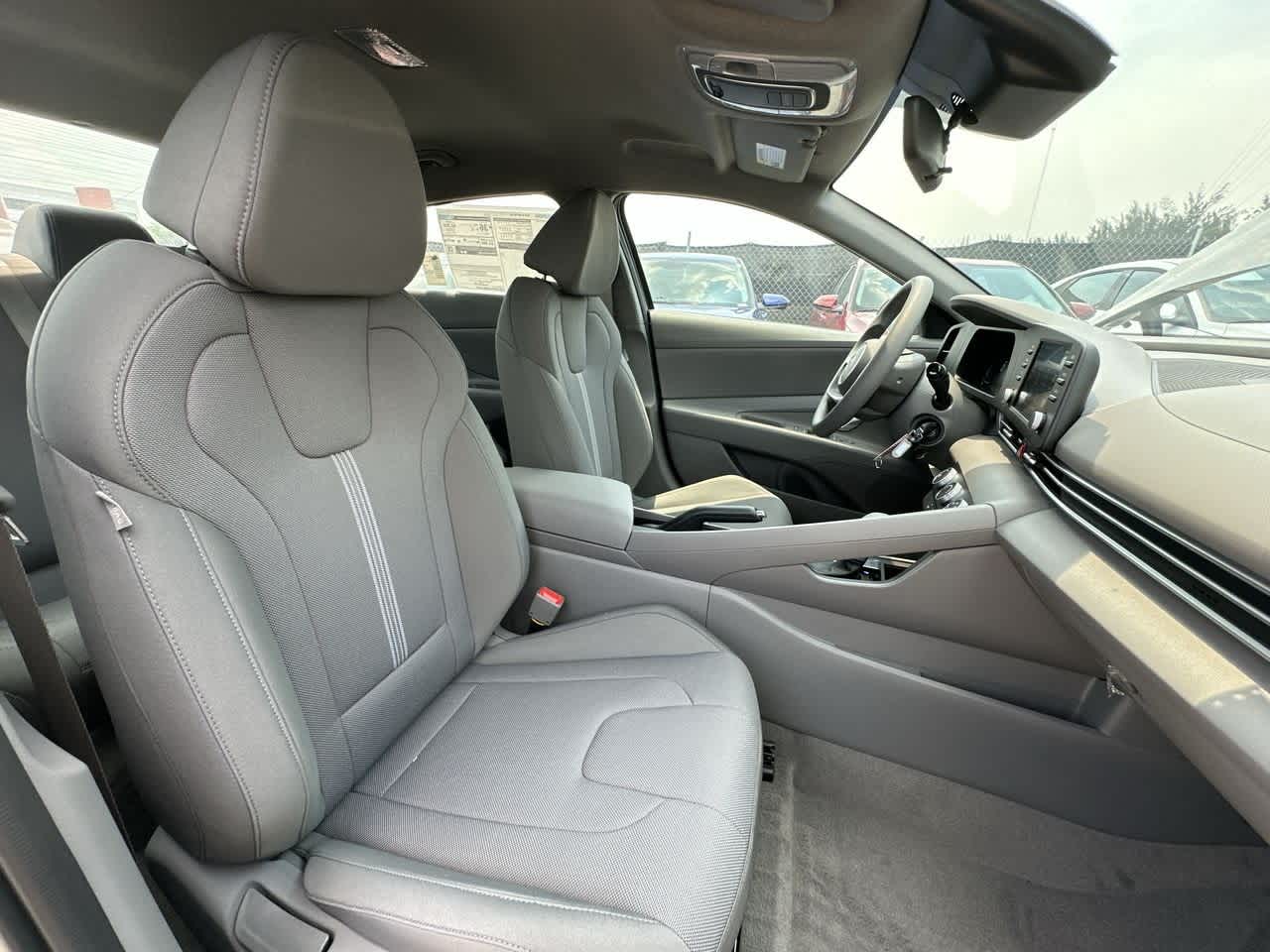 Thumbnail: 2025 Hyundai Elantra - 27