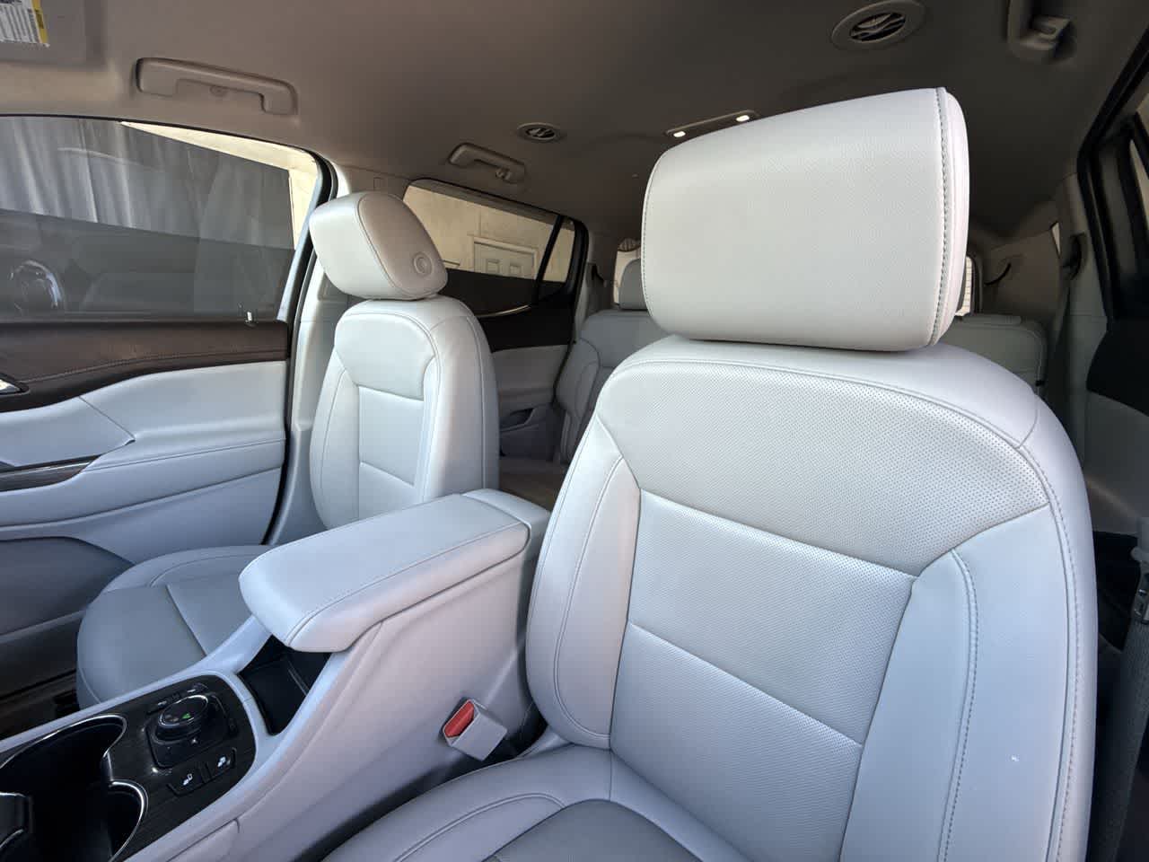 Thumbnail: 2023 GMC Acadia - 14