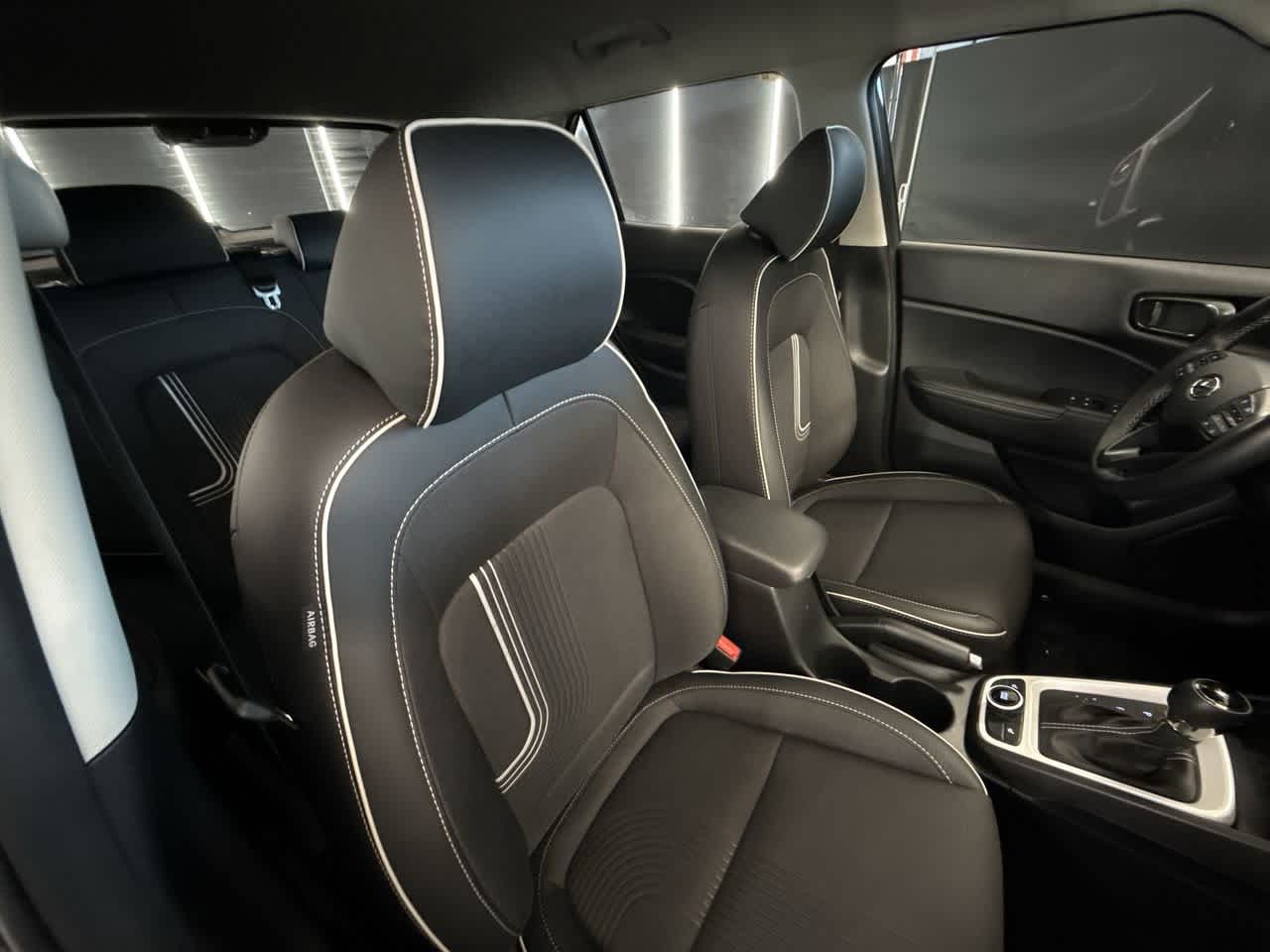 Thumbnail: 2024 Hyundai Venue - 33