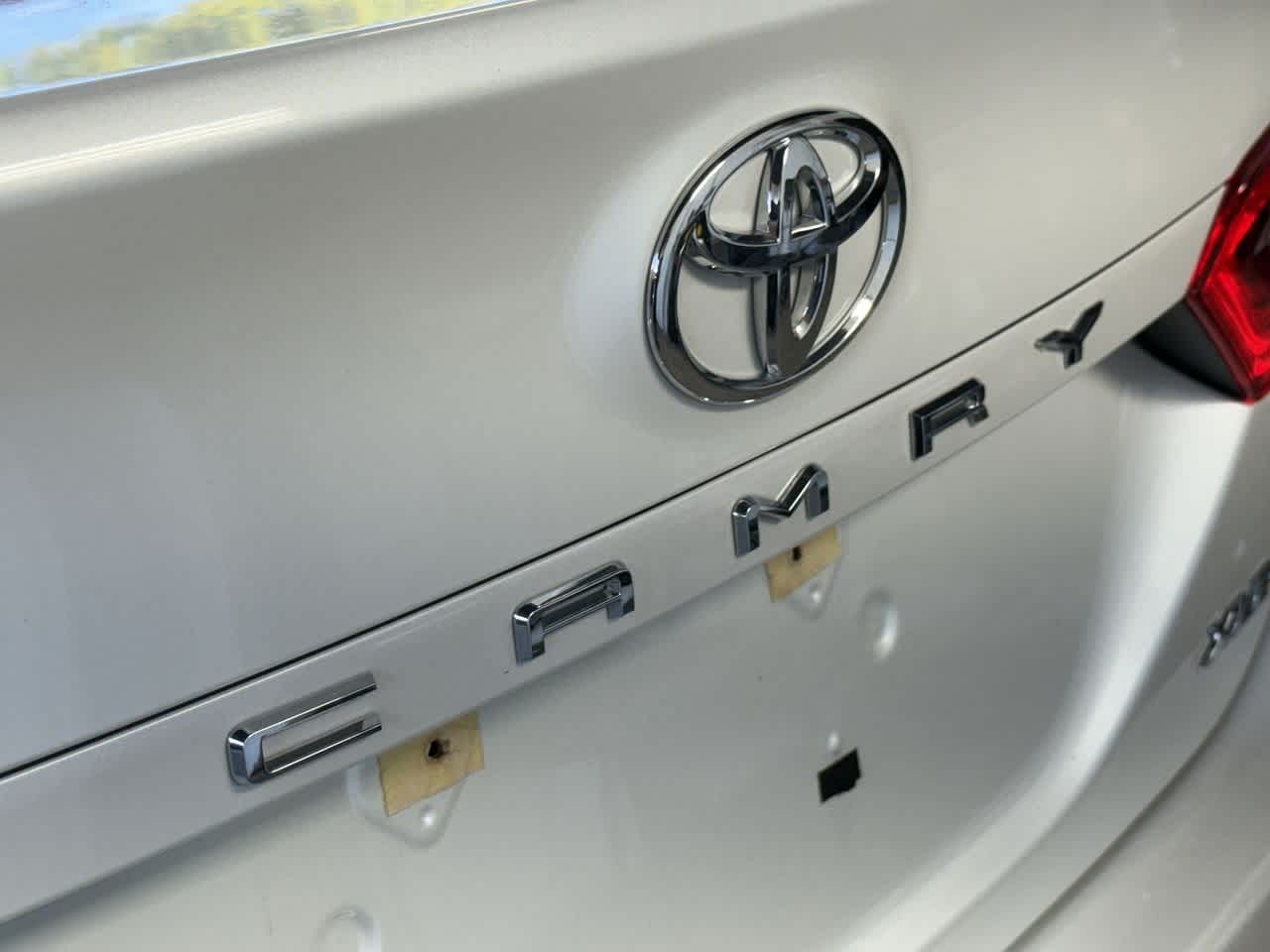 Thumbnail: 2021 Toyota Camry - 10