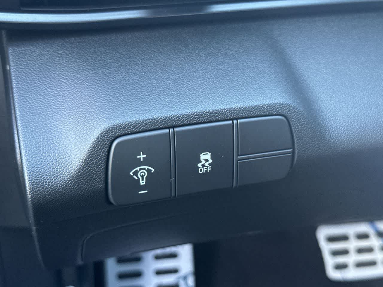 Thumbnail: 2026 Hyundai Elantra - 10