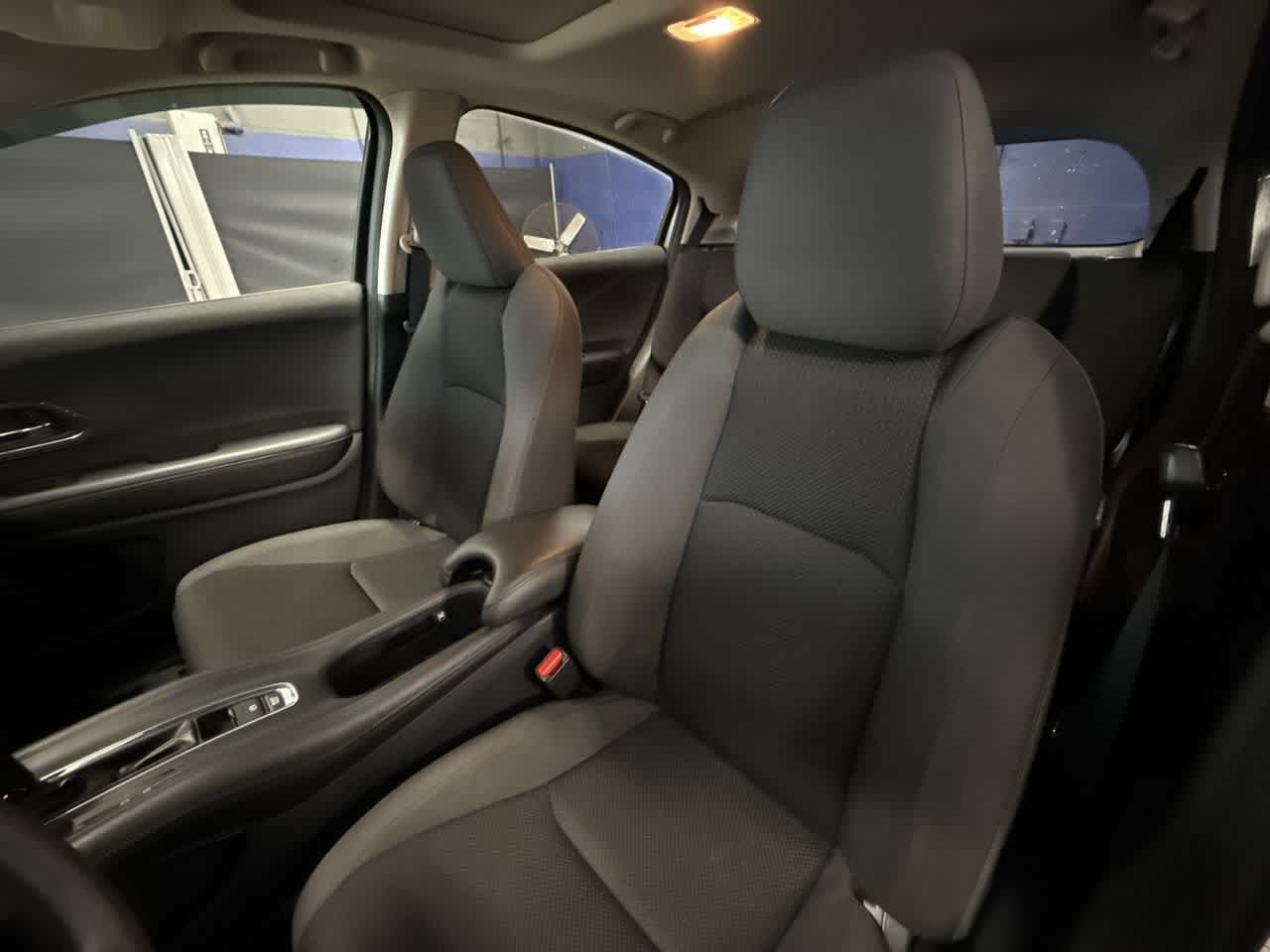 Thumbnail: 2021 Honda HR-V - 14