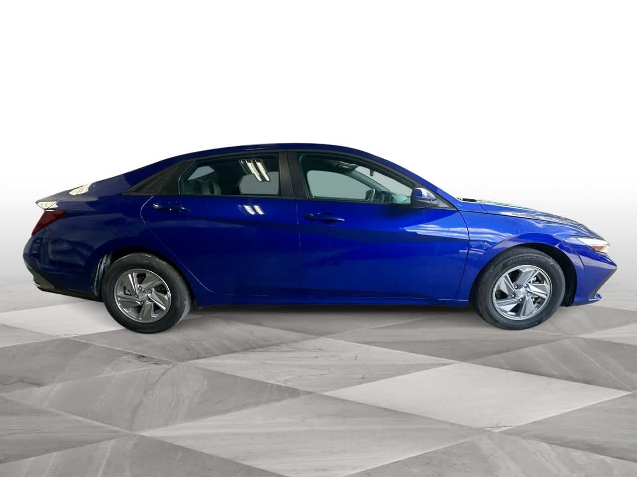Thumbnail: 2025 Hyundai Elantra - 9