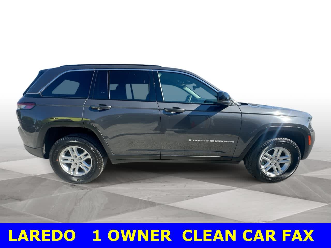 Thumbnail: 2024 Jeep Grand Cherokee - 8