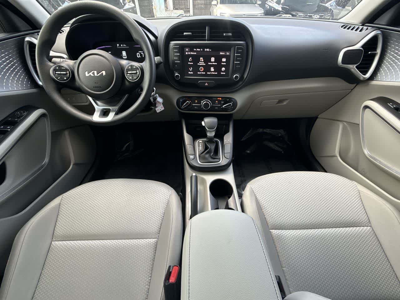 Thumbnail: 2025 Kia Soul - 24