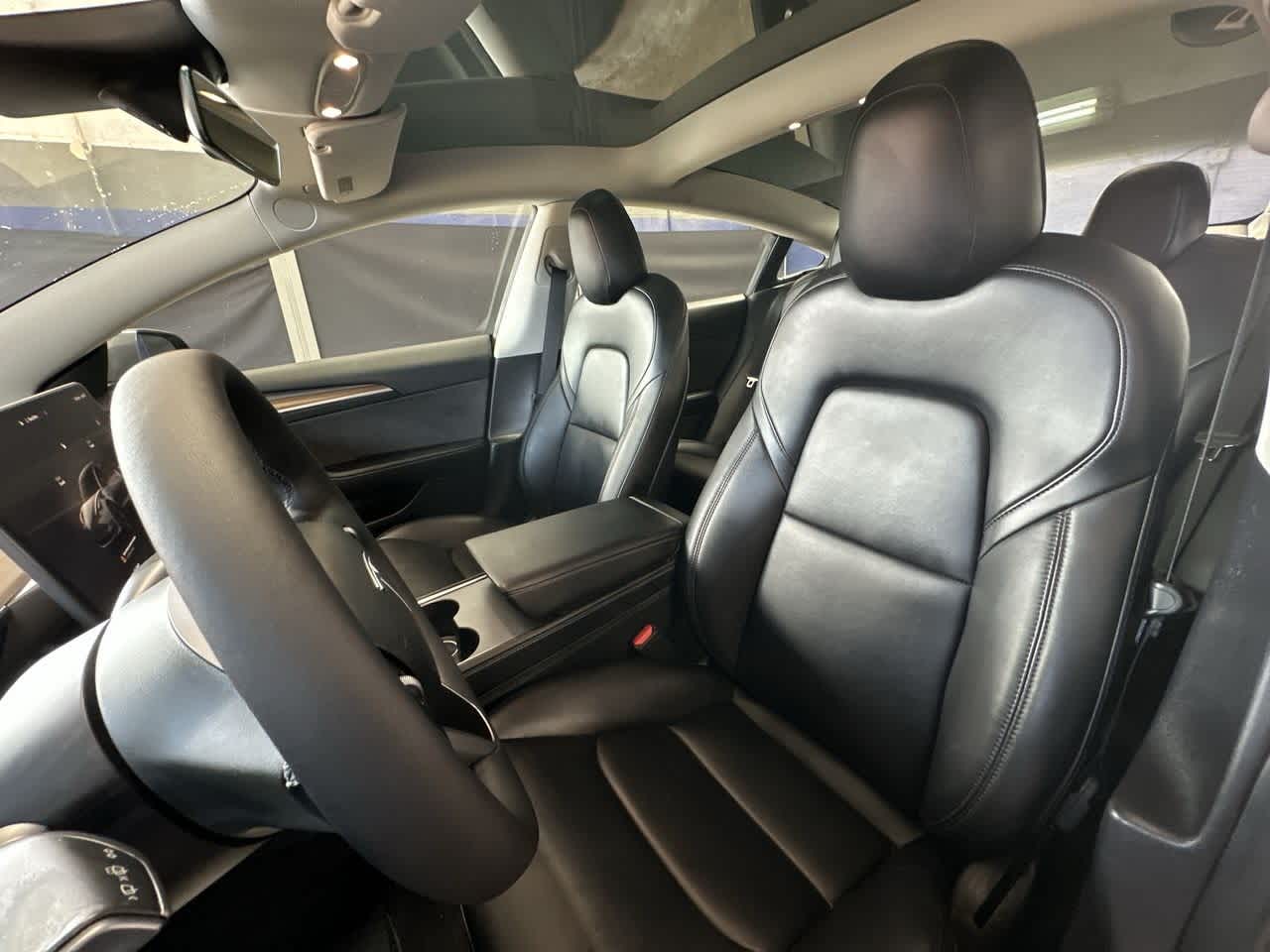 Thumbnail: 2023 Tesla Model 3 - 14