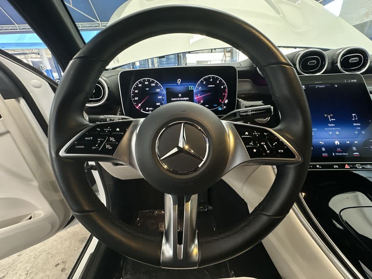Thumbnail: 2024 Mercedes-Benz GLC - 15