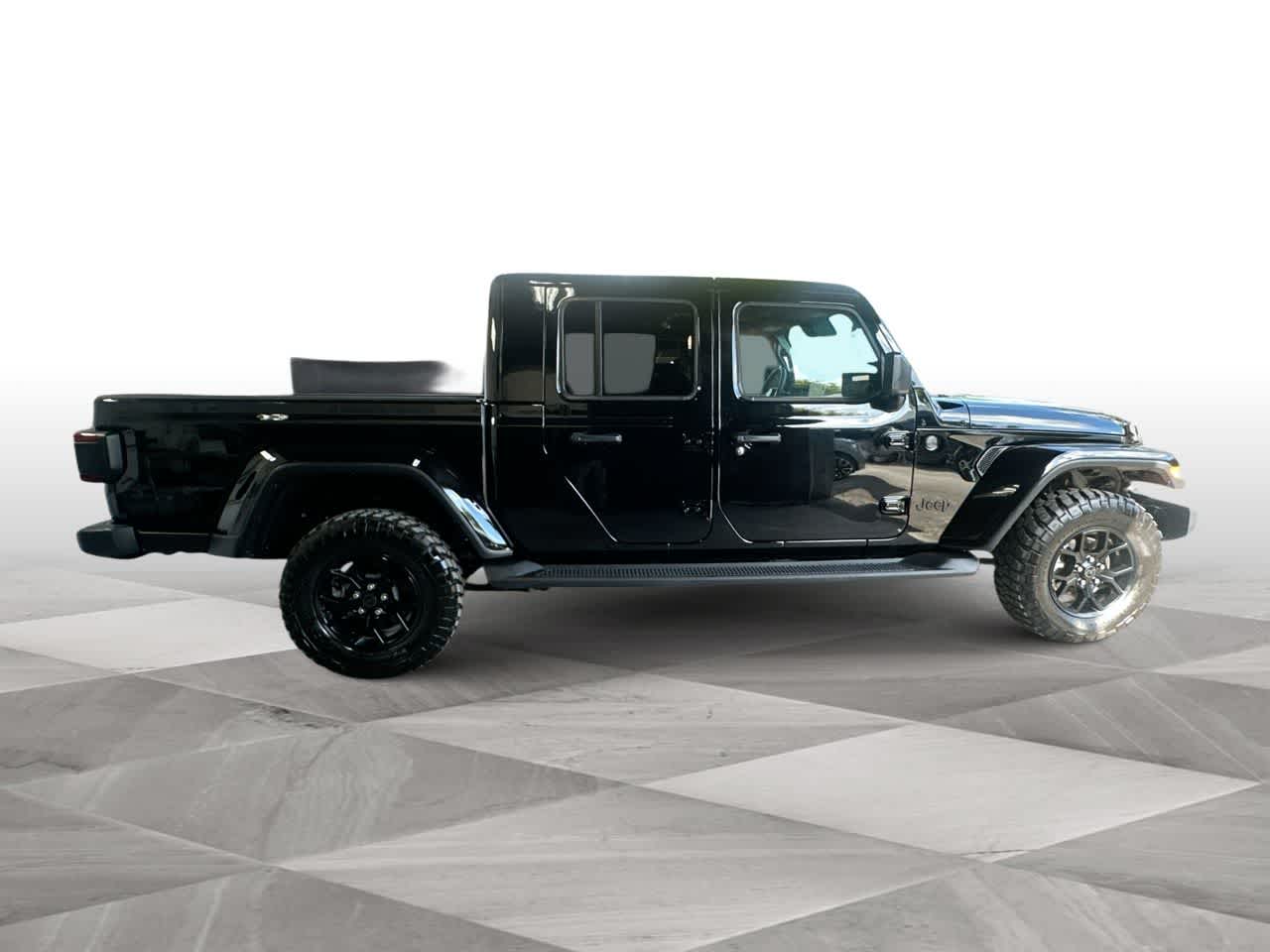 Thumbnail: 2025 Jeep Gladiator - 9