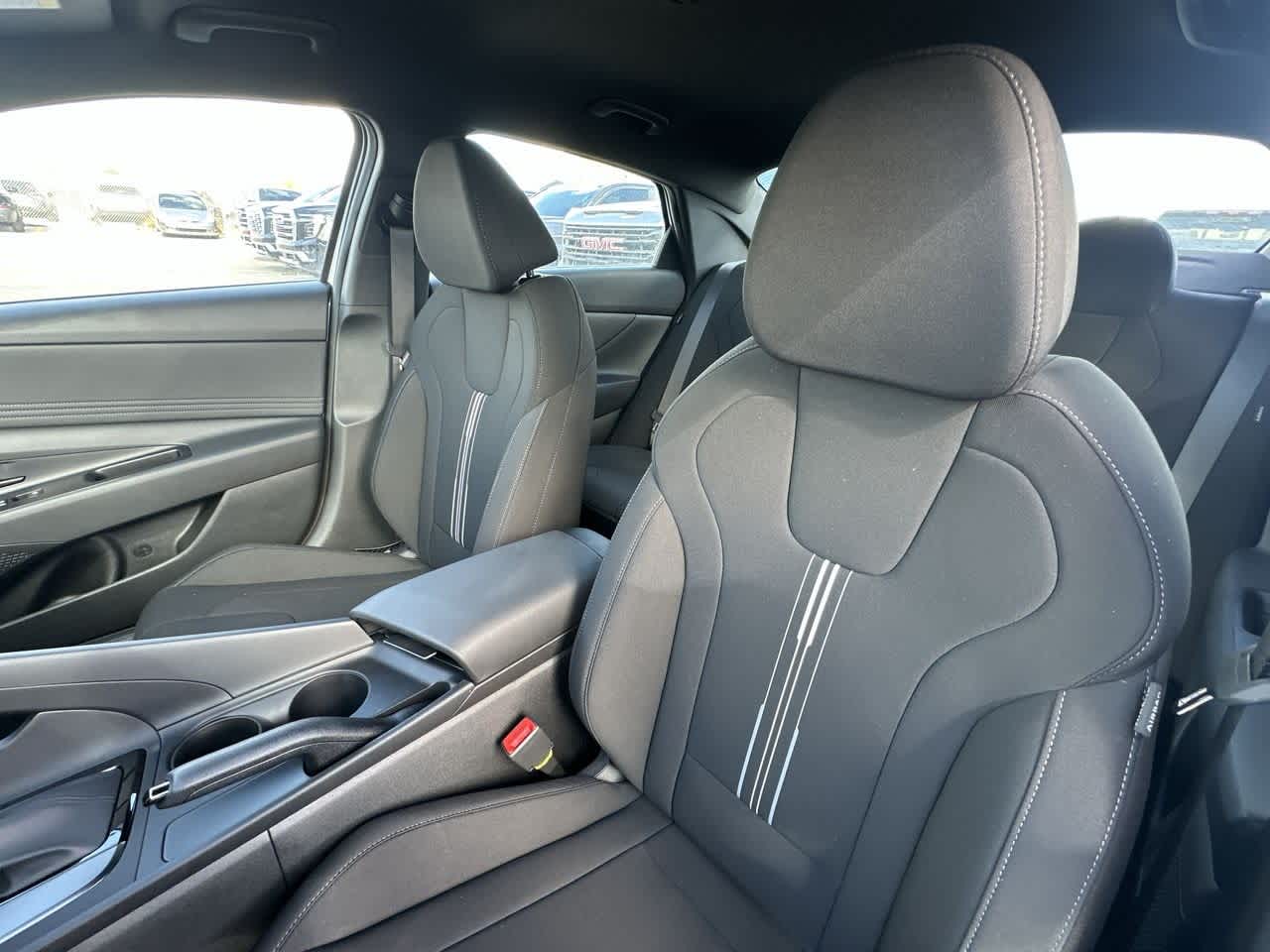 Thumbnail: 2026 Hyundai Elantra - 14