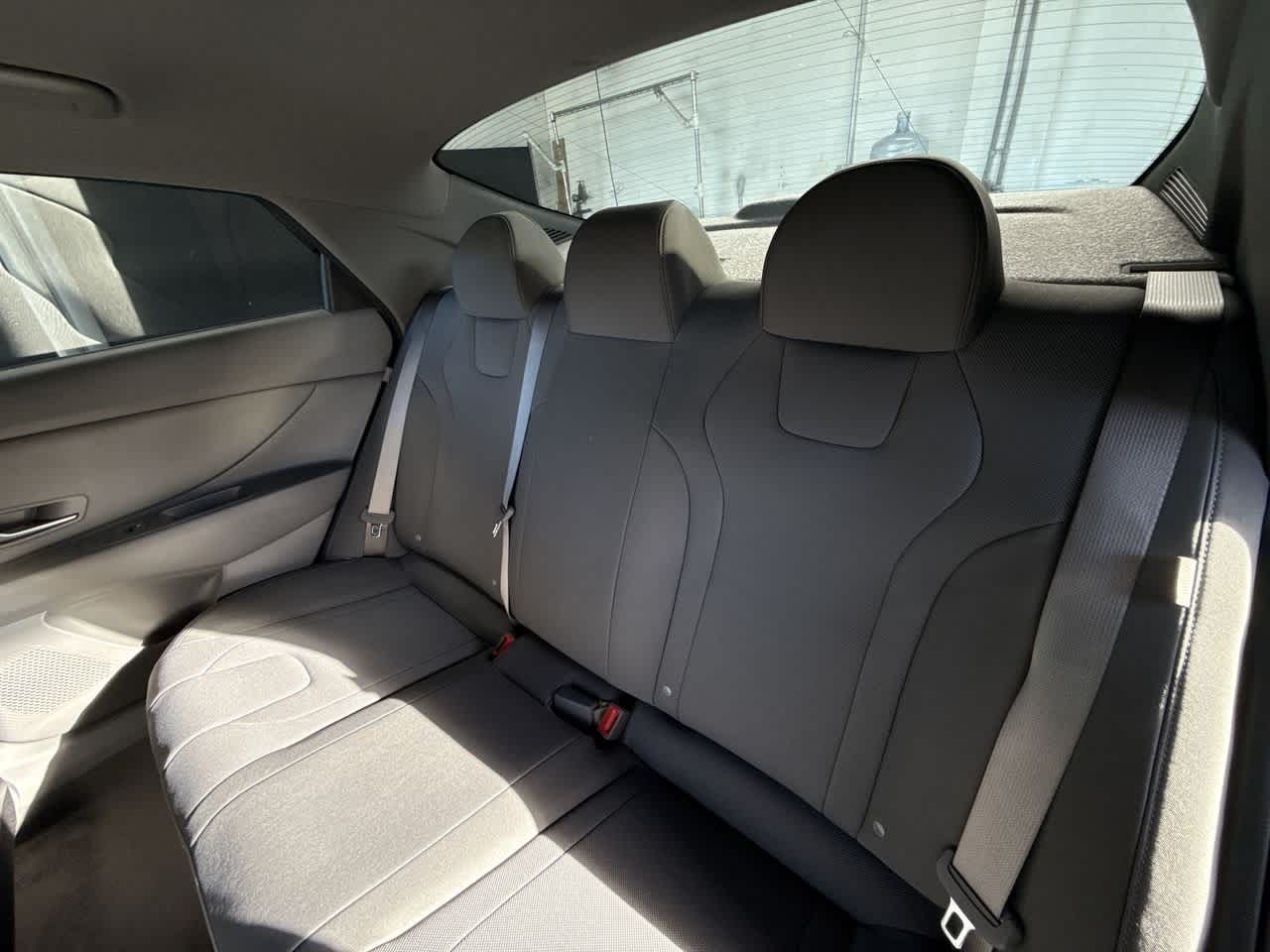 Thumbnail: 2025 Hyundai Elantra - 22