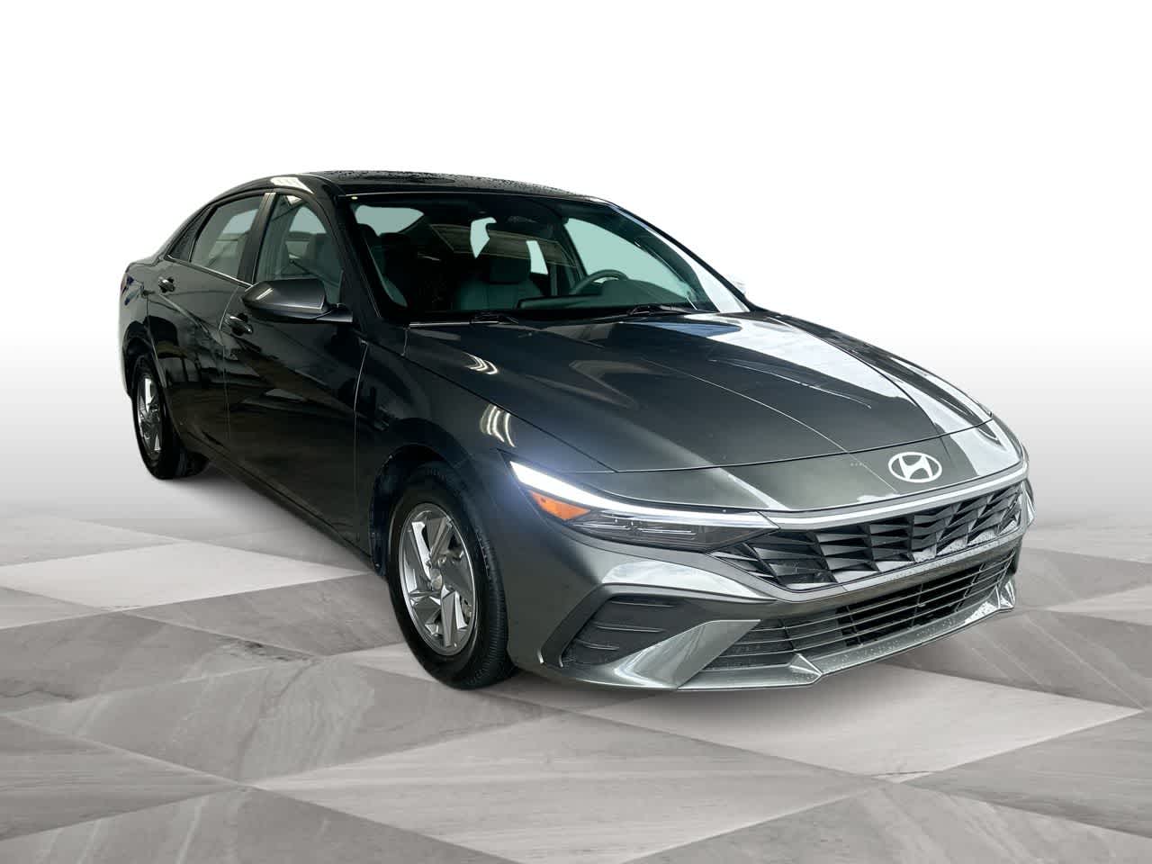 Thumbnail: 2025 Hyundai Elantra - 2