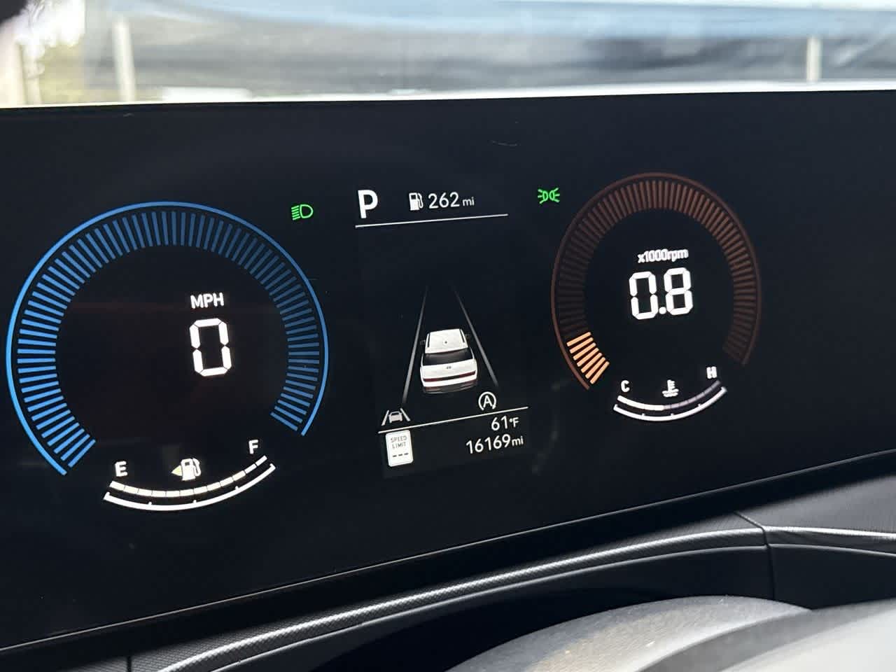 Thumbnail: 2024 Hyundai Santa Fe - 16