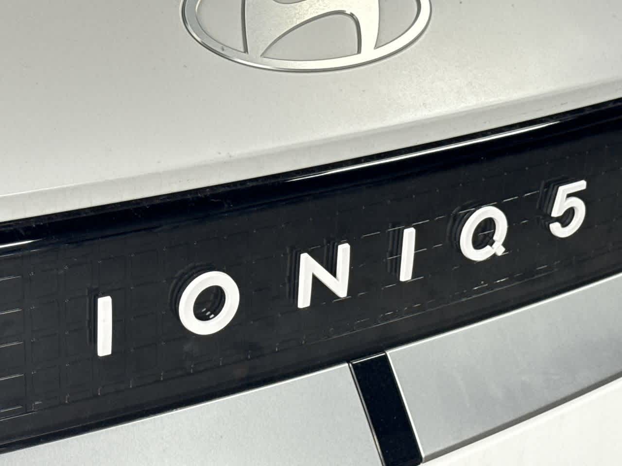 Thumbnail: 2026 Hyundai Ioniq 5 - 10