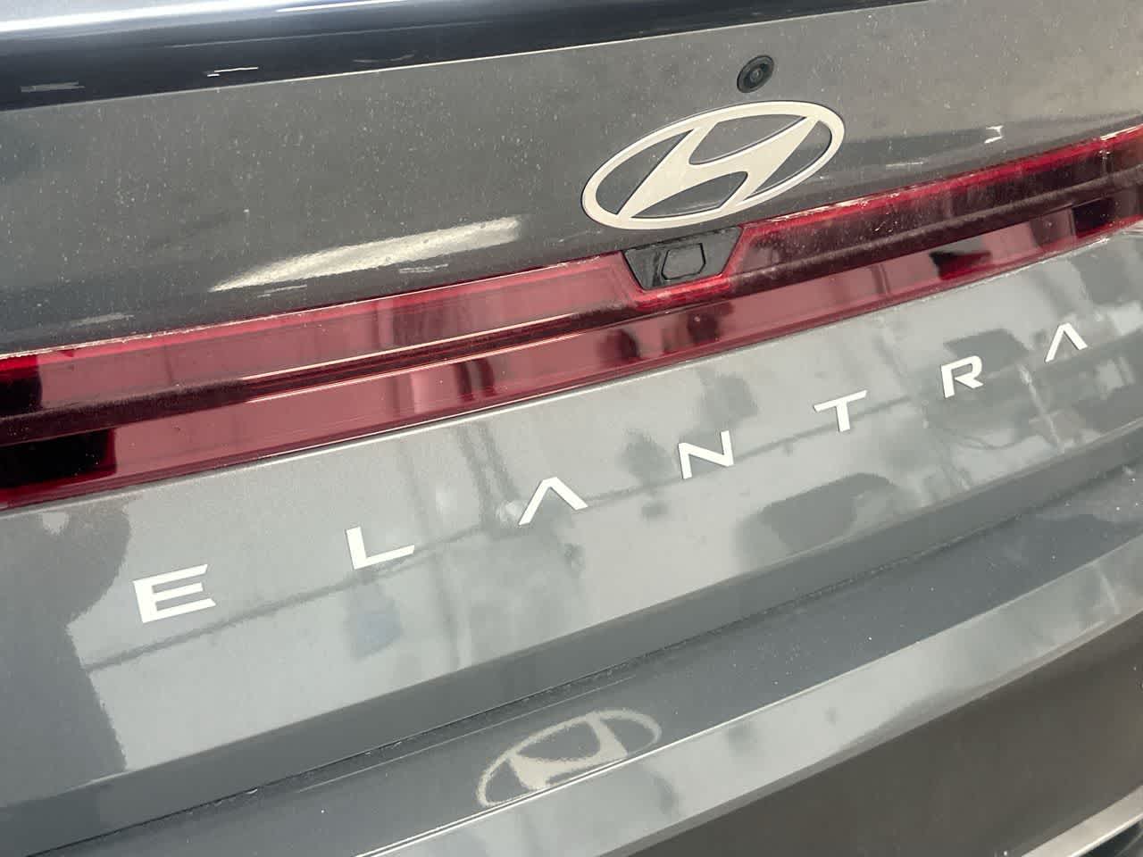 Thumbnail: 2026 Hyundai Elantra - 10