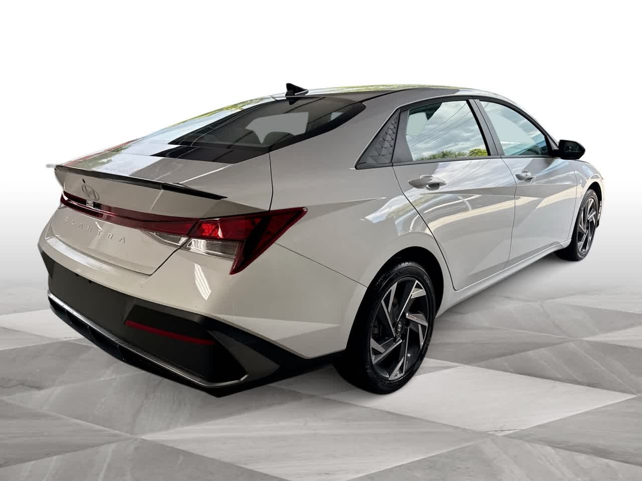 Thumbnail: 2025 Hyundai Elantra - 8