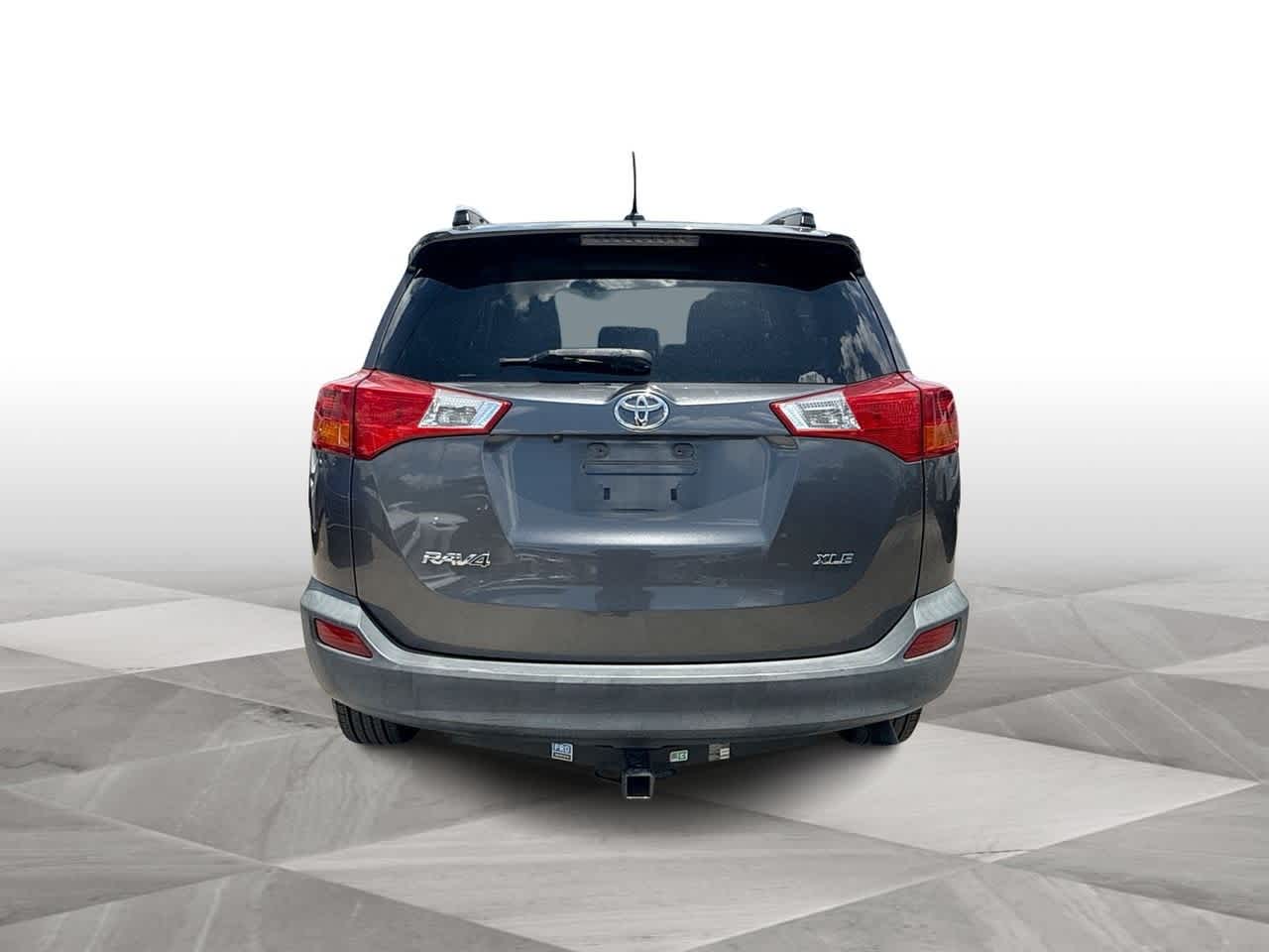 2014 Toyota RAV4 XLE 7