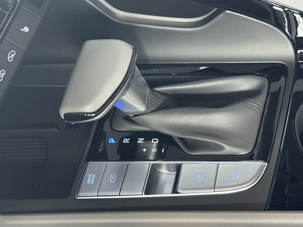 Thumbnail: 2026 Hyundai Elantra - 21