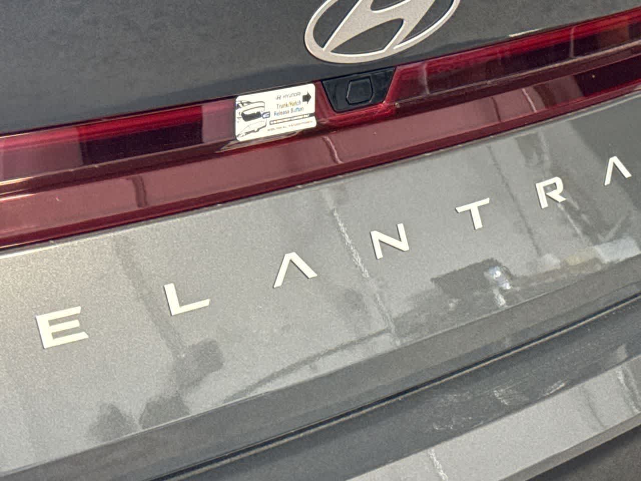 Thumbnail: 2026 Hyundai Elantra - 10