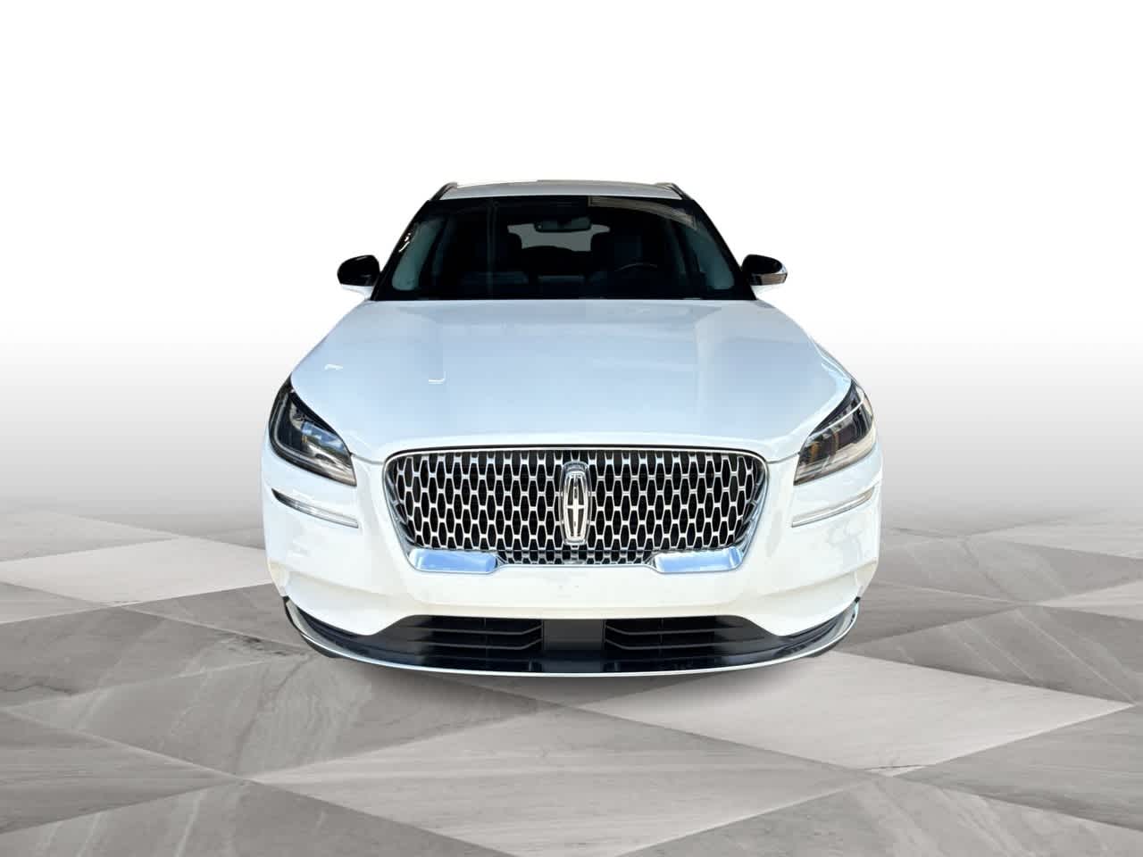 Thumbnail: 2021 Lincoln Corsair - 3