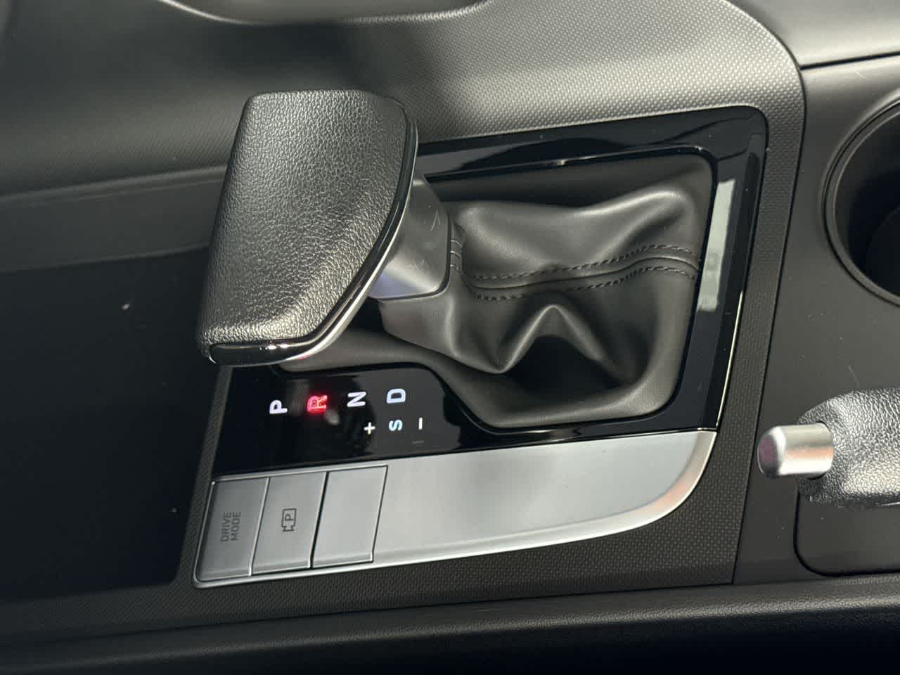 Thumbnail: 2026 Hyundai Elantra - 21