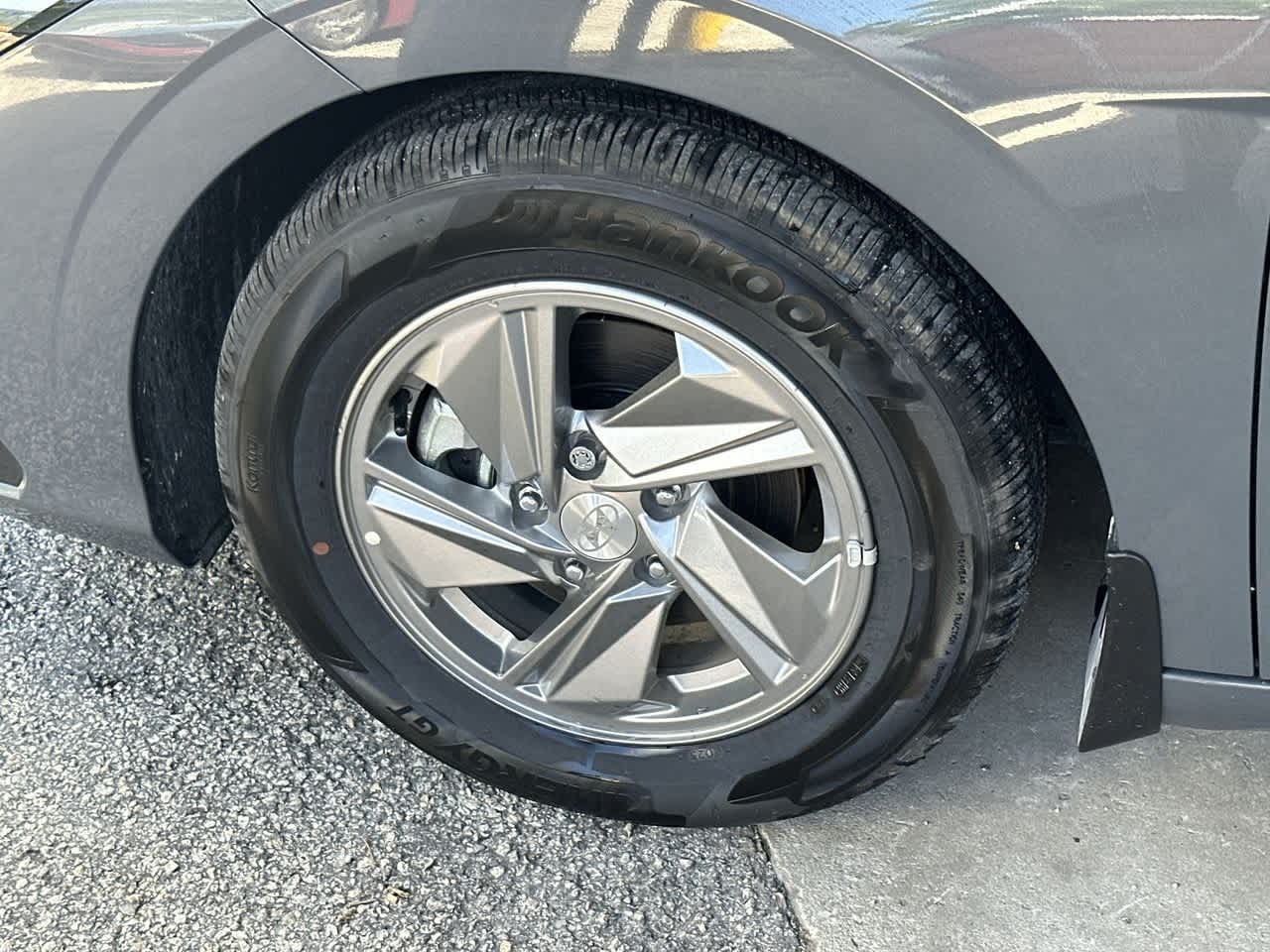 Thumbnail: 2025 Hyundai Elantra - 11