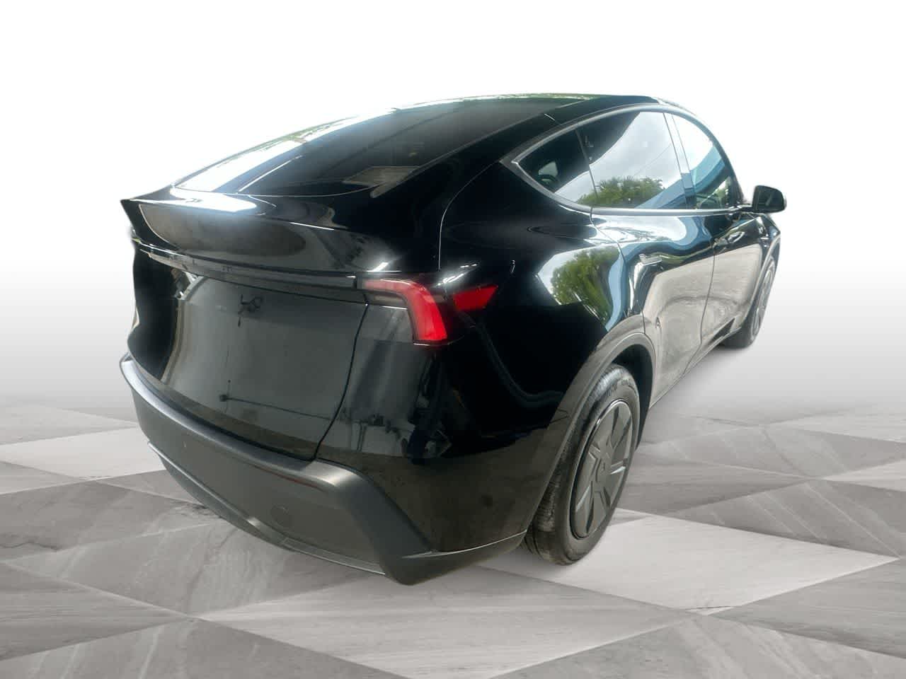 Thumbnail: 2026 Tesla Model Y - 8