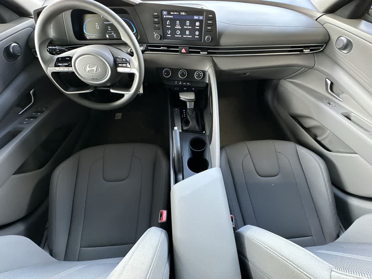 Thumbnail: 2025 Hyundai Elantra - 24