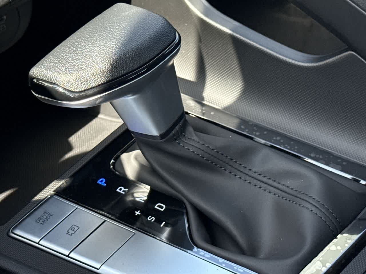 Thumbnail: 2025 Hyundai Elantra - 21