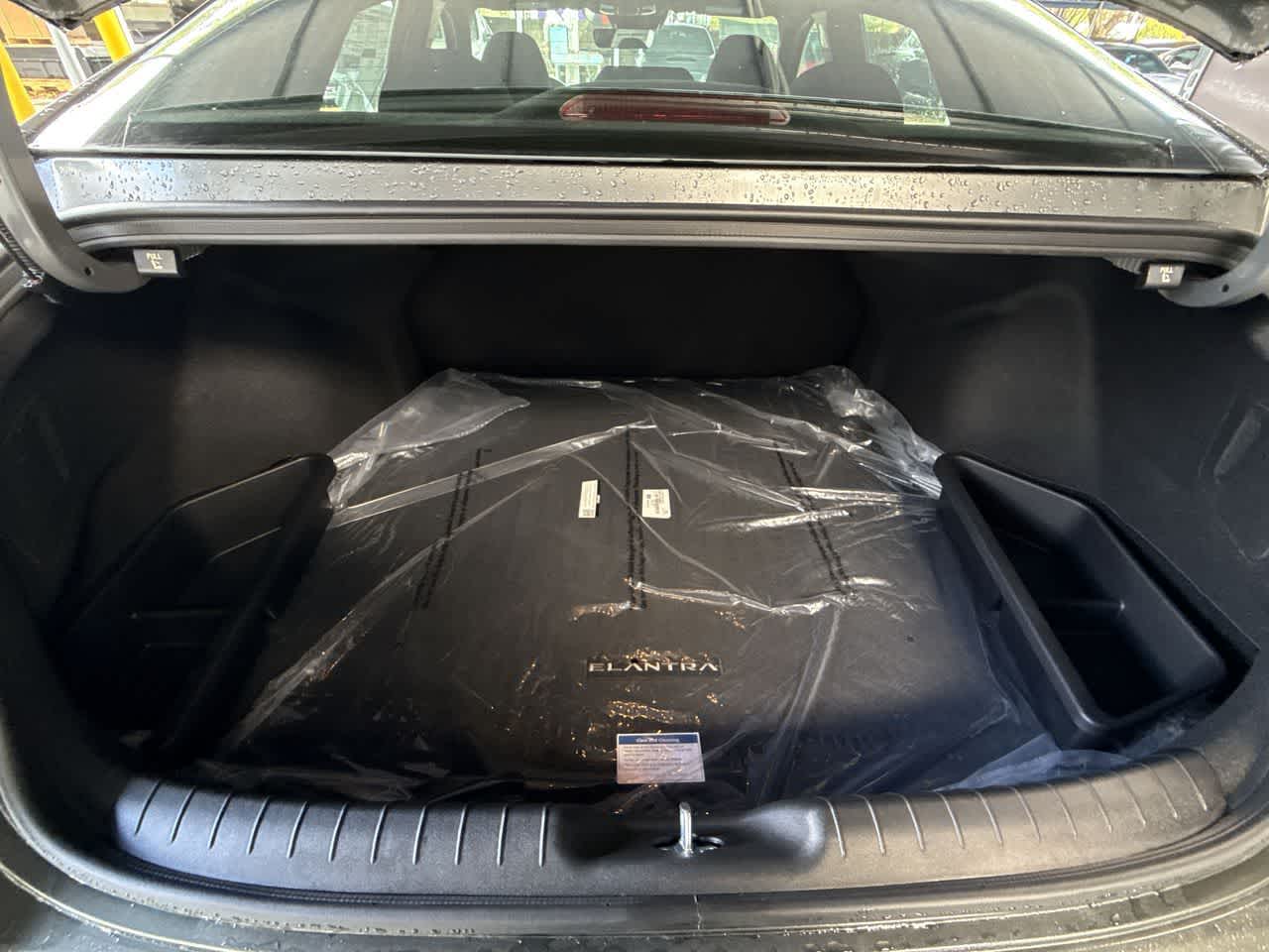 Thumbnail: 2026 Hyundai Elantra - 25