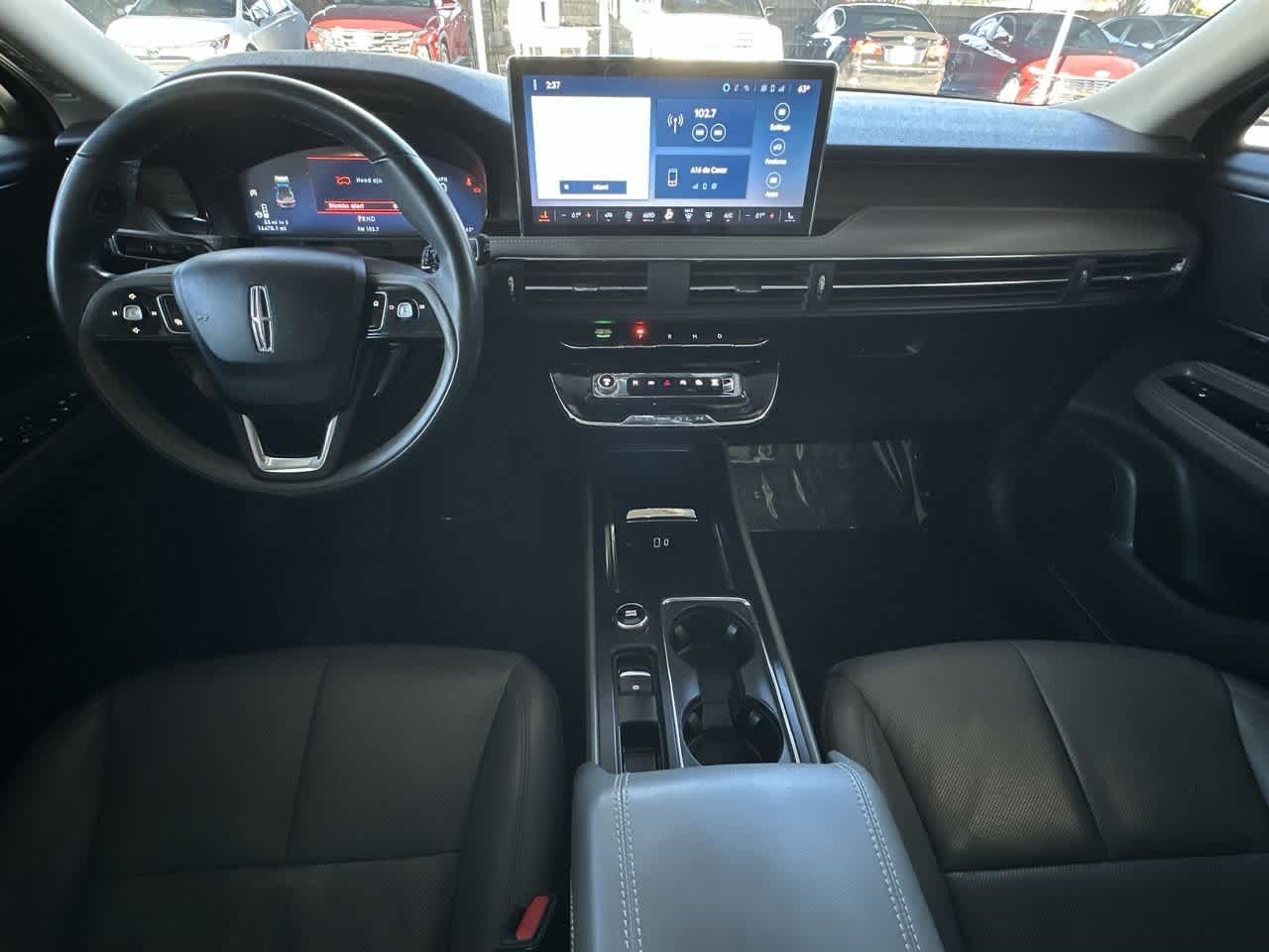 Thumbnail: 2023 Lincoln Corsair - 24