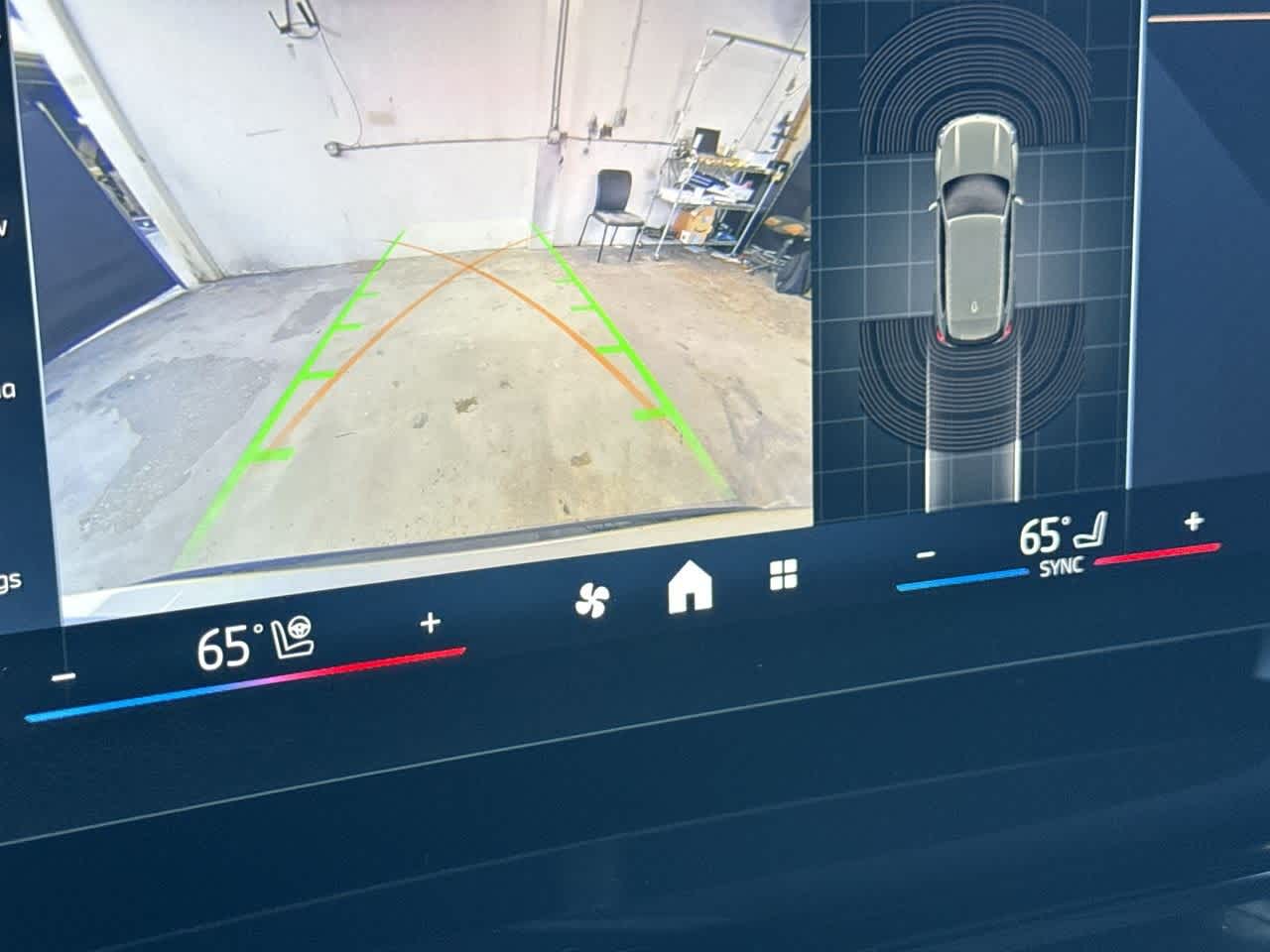 Thumbnail: 2025 BMW X1 - 20