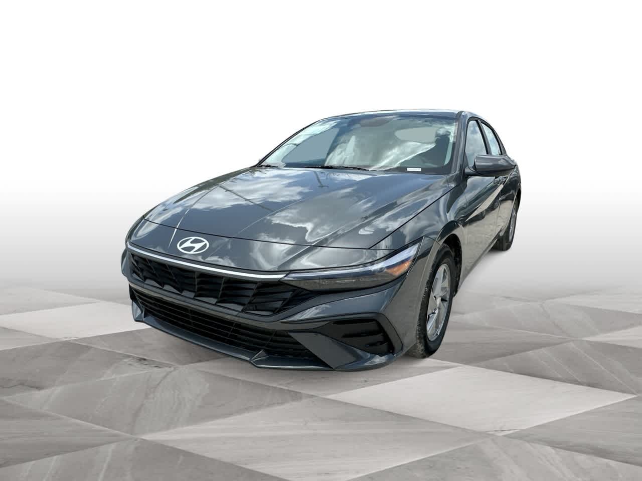 Thumbnail: 2025 Hyundai Elantra - 4