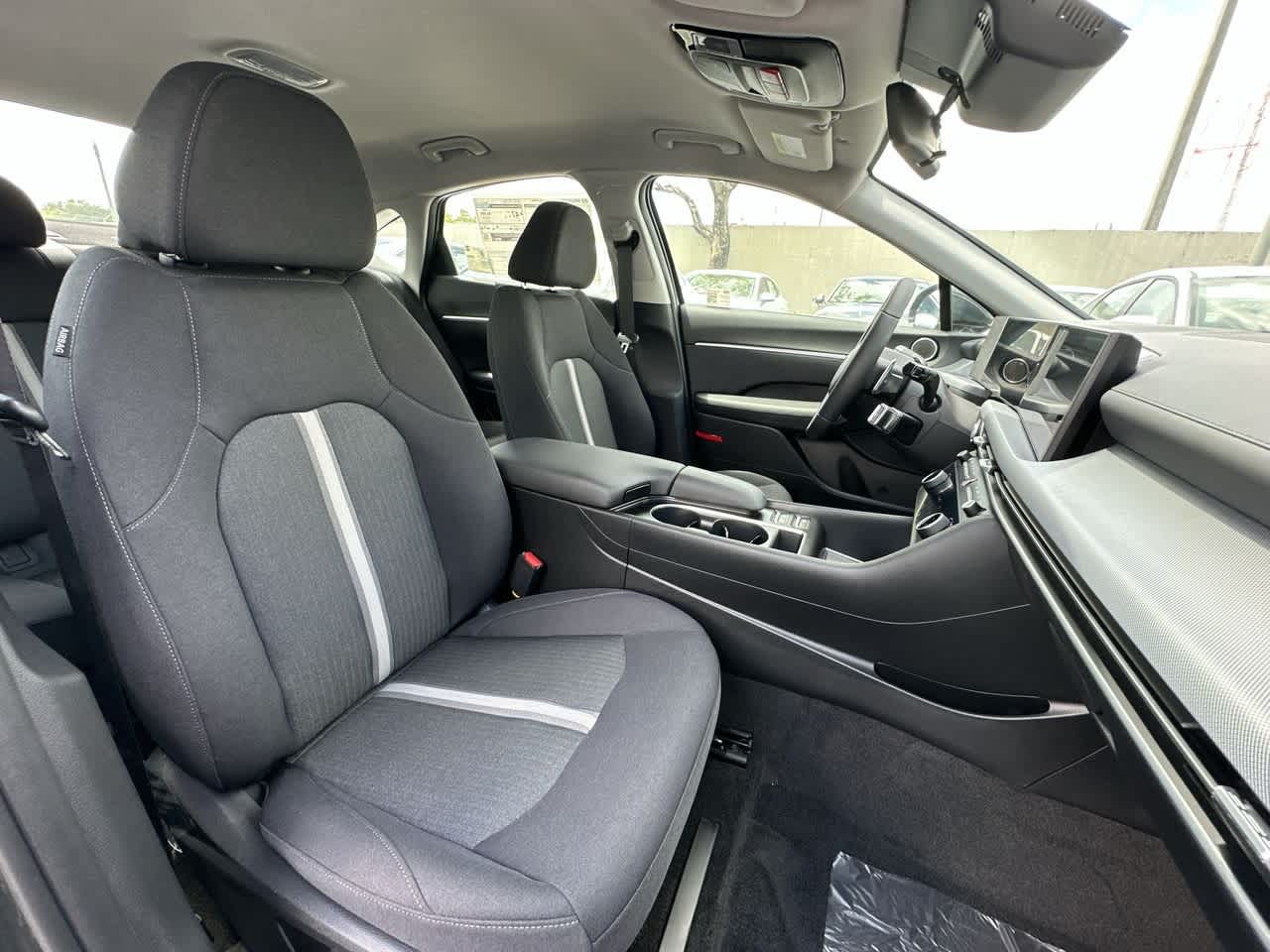 Thumbnail: 2025 Hyundai Sonata - 27