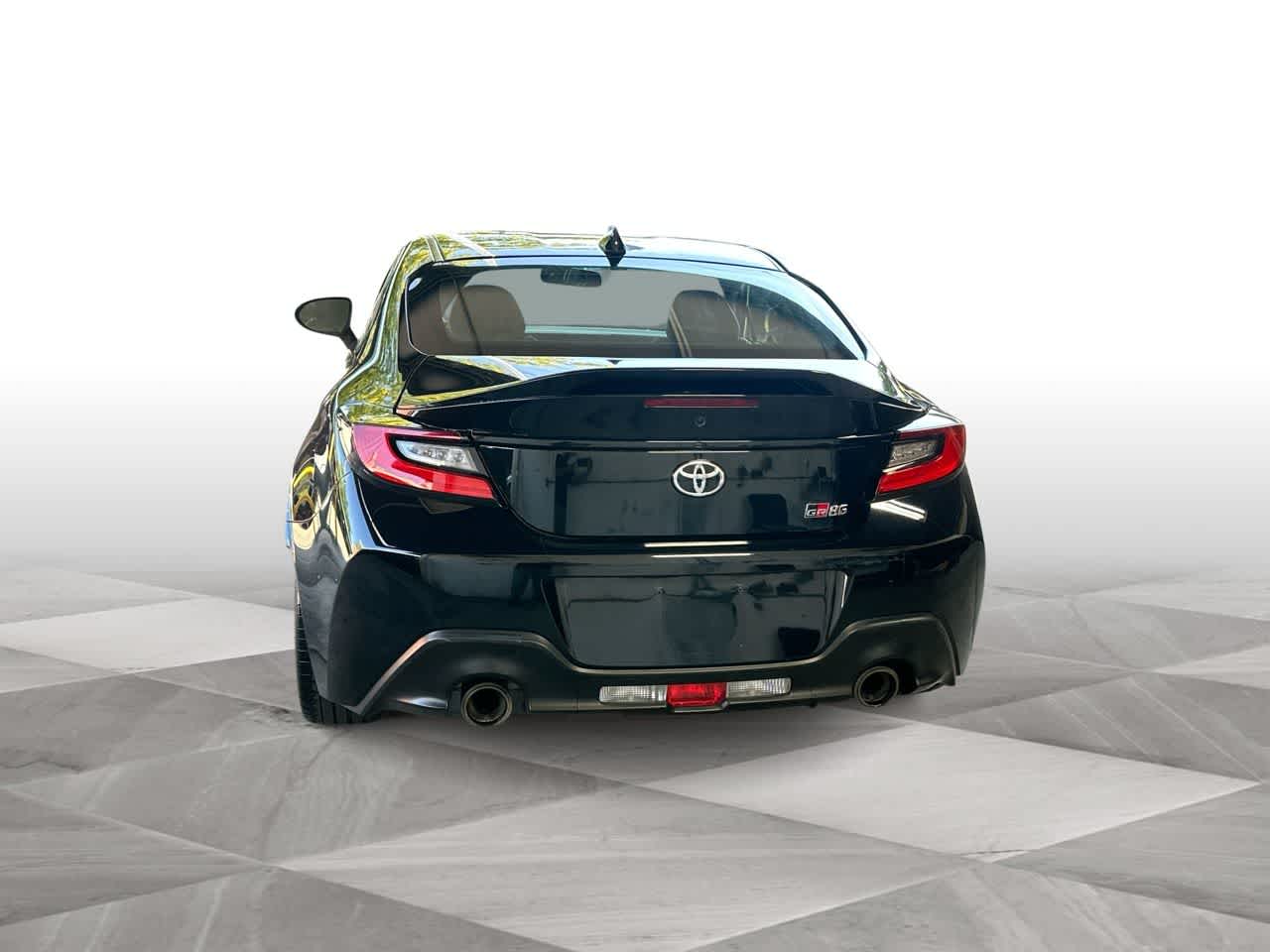 Thumbnail: 2024 Toyota GR86 - 7
