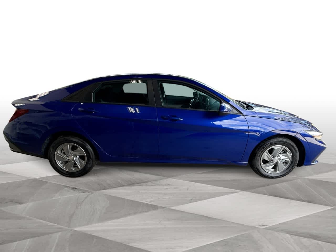 Thumbnail: 2025 Hyundai Elantra - 9