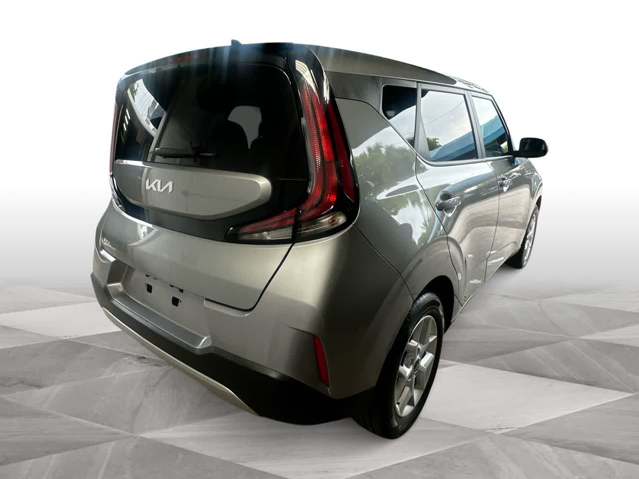 Thumbnail: 2025 Kia Soul - 8