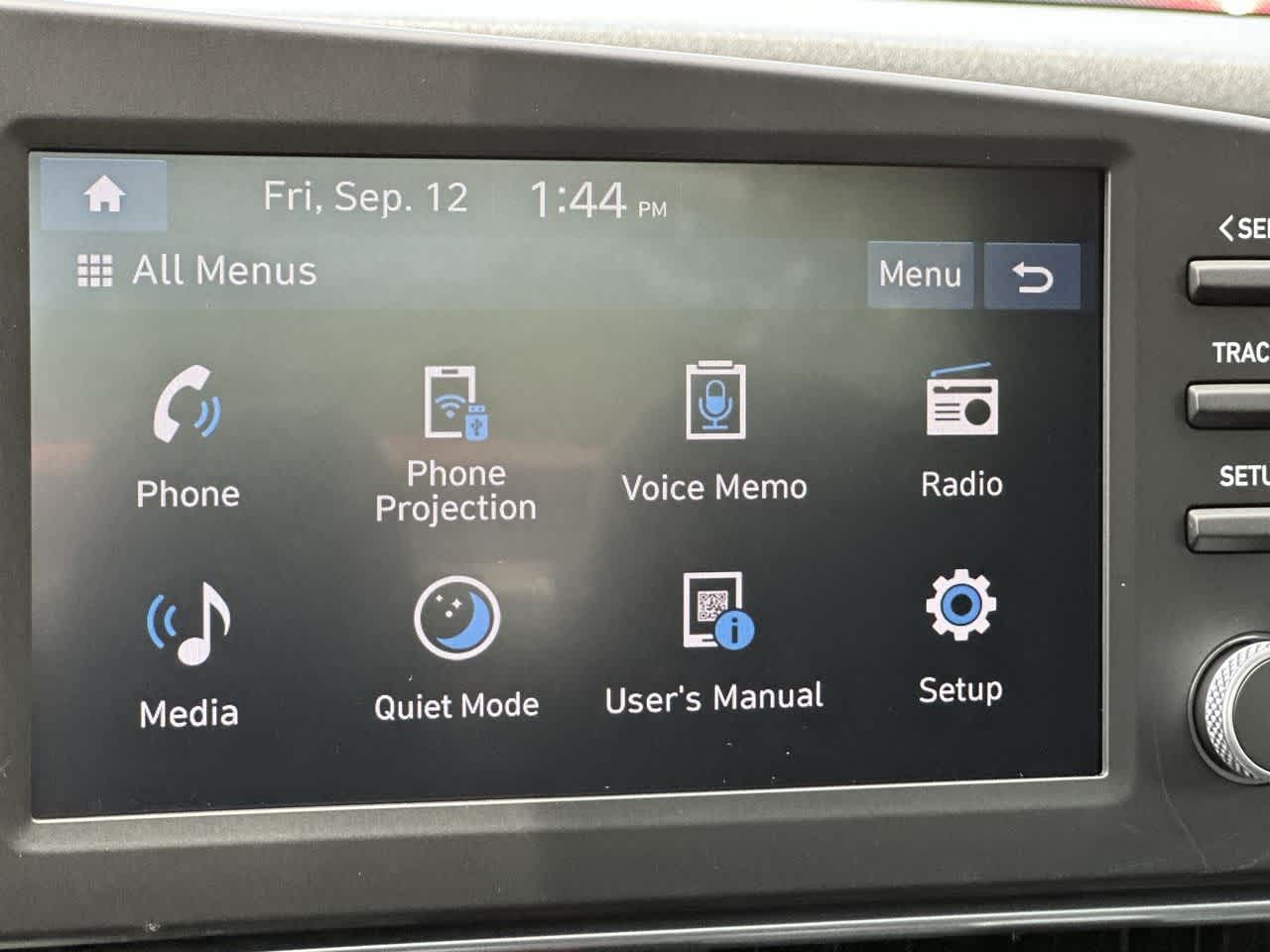 Thumbnail: 2025 Hyundai Elantra - 18