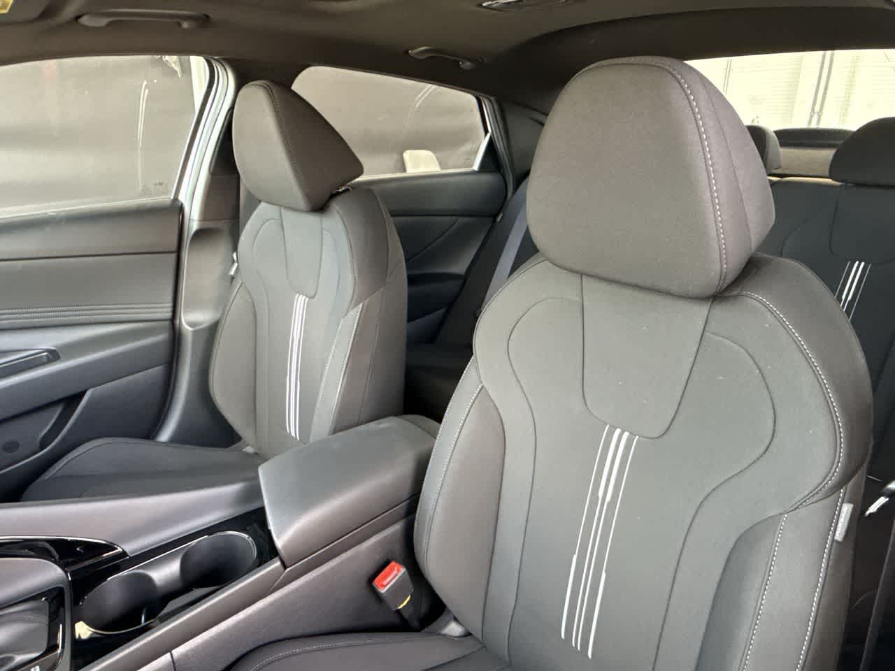 Thumbnail: 2026 Hyundai Elantra - 14