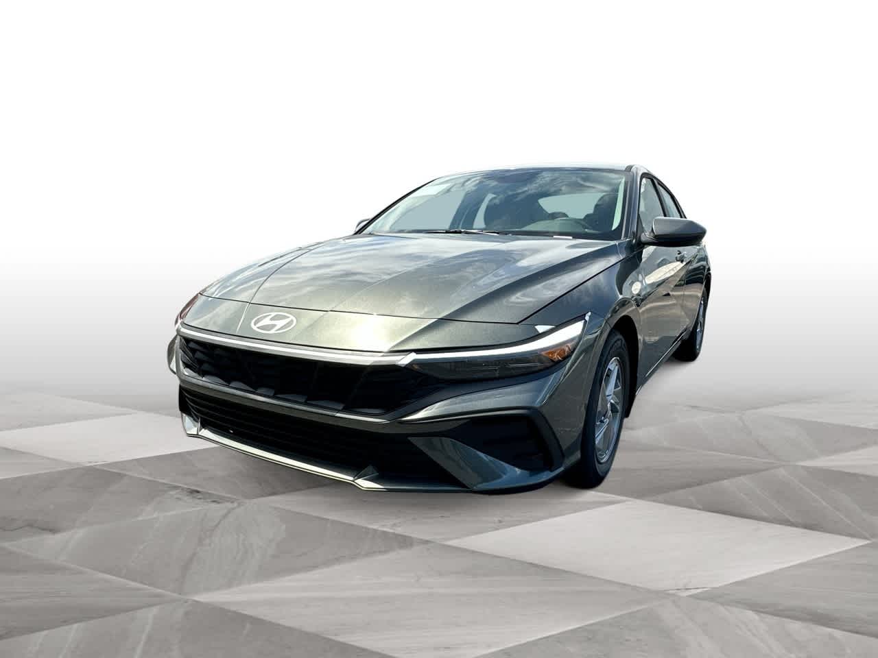 Thumbnail: 2025 Hyundai Elantra - 4