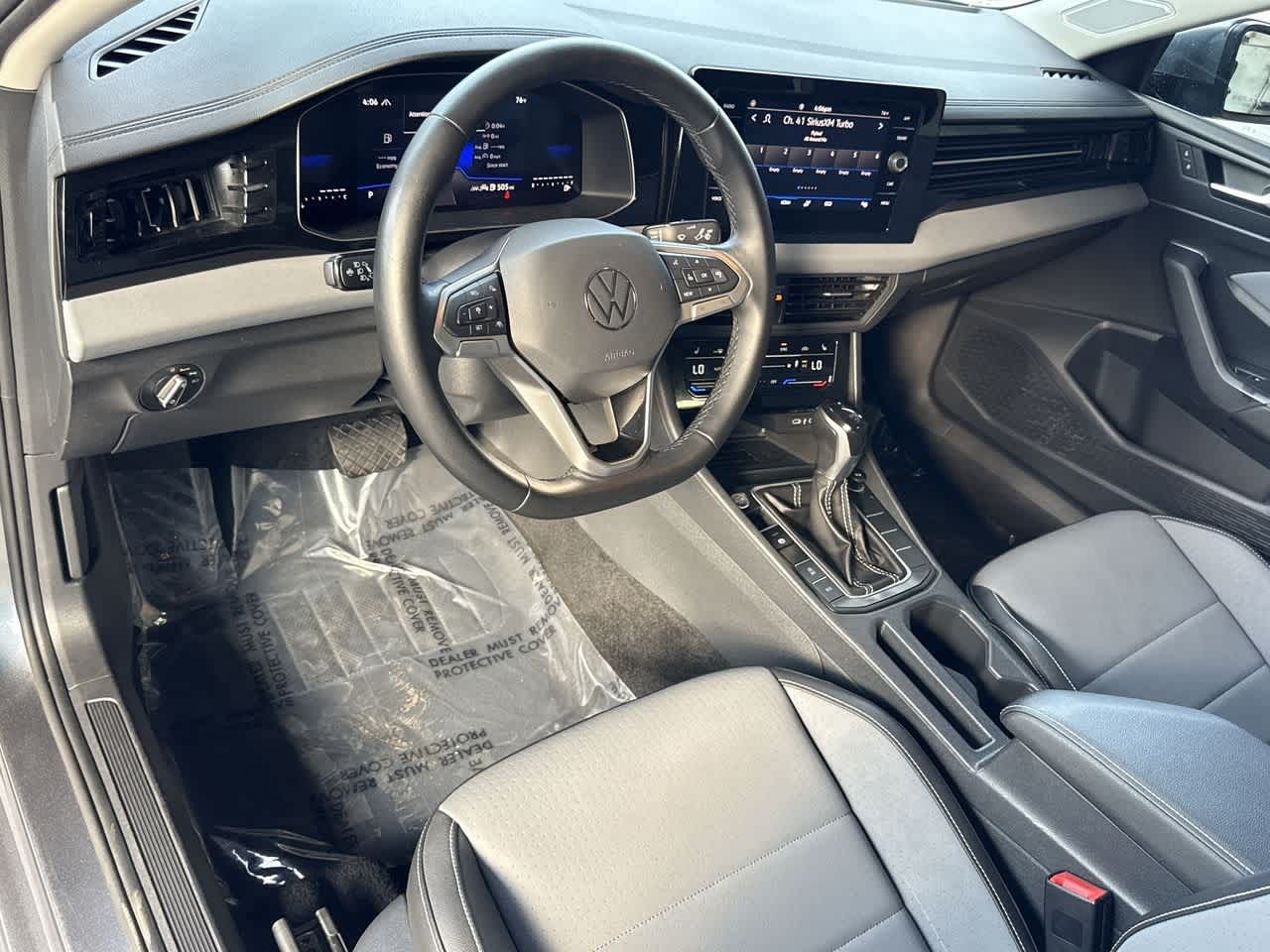 Thumbnail: 2025 Volkswagen Jetta - 13