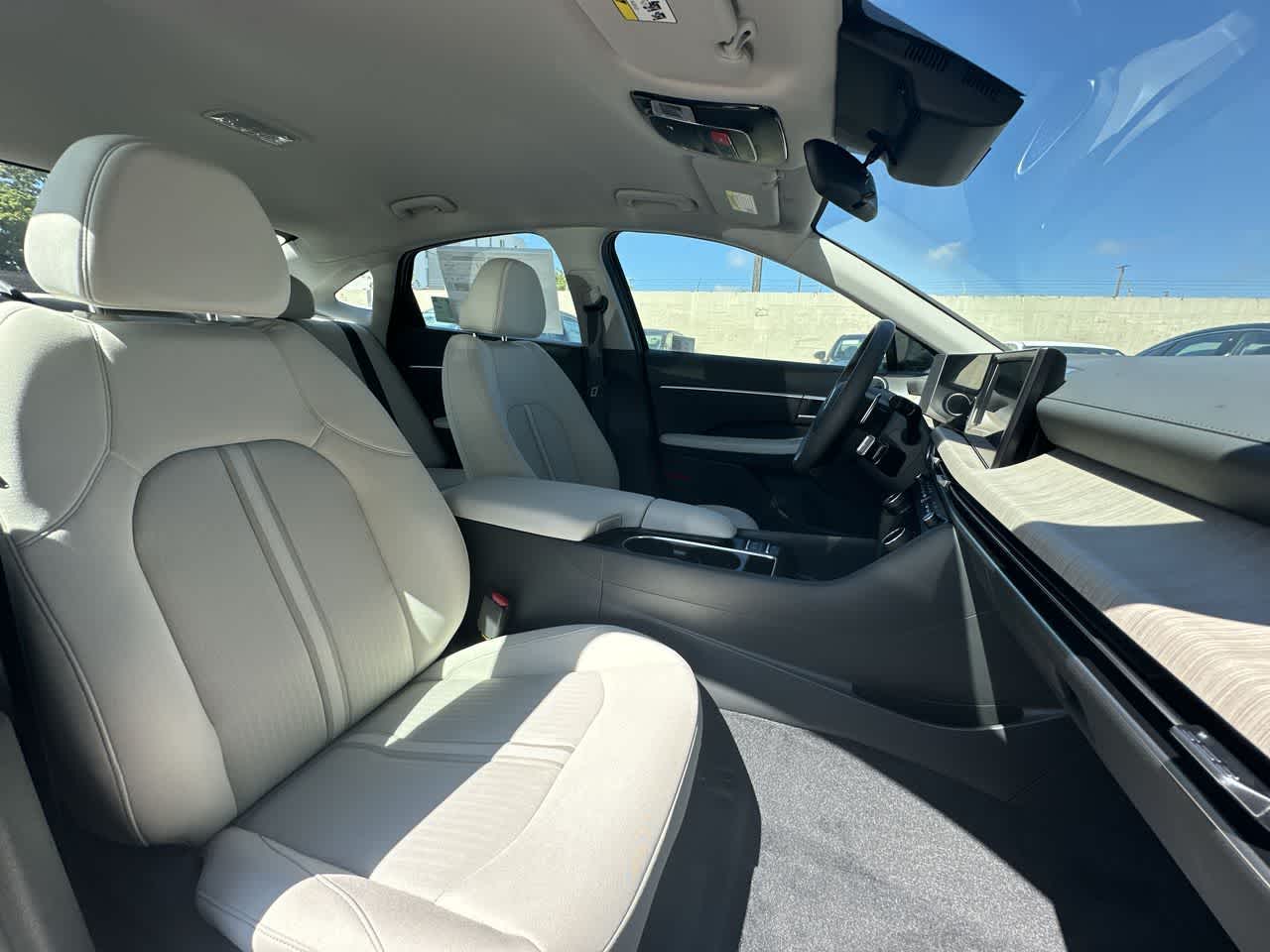 Thumbnail: 2025 Hyundai Sonata - 27