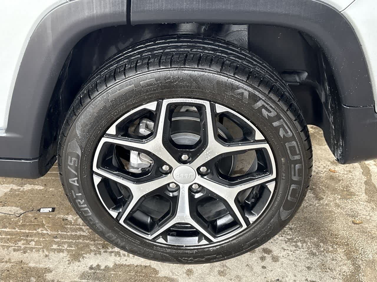 Thumbnail: 2024 Jeep Compass - 11